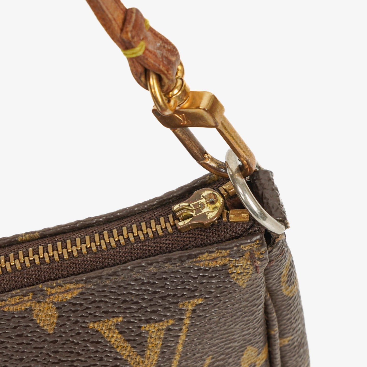 Louis Vuitton Pochette Accessoires Monogram Canvas Clutch Hand