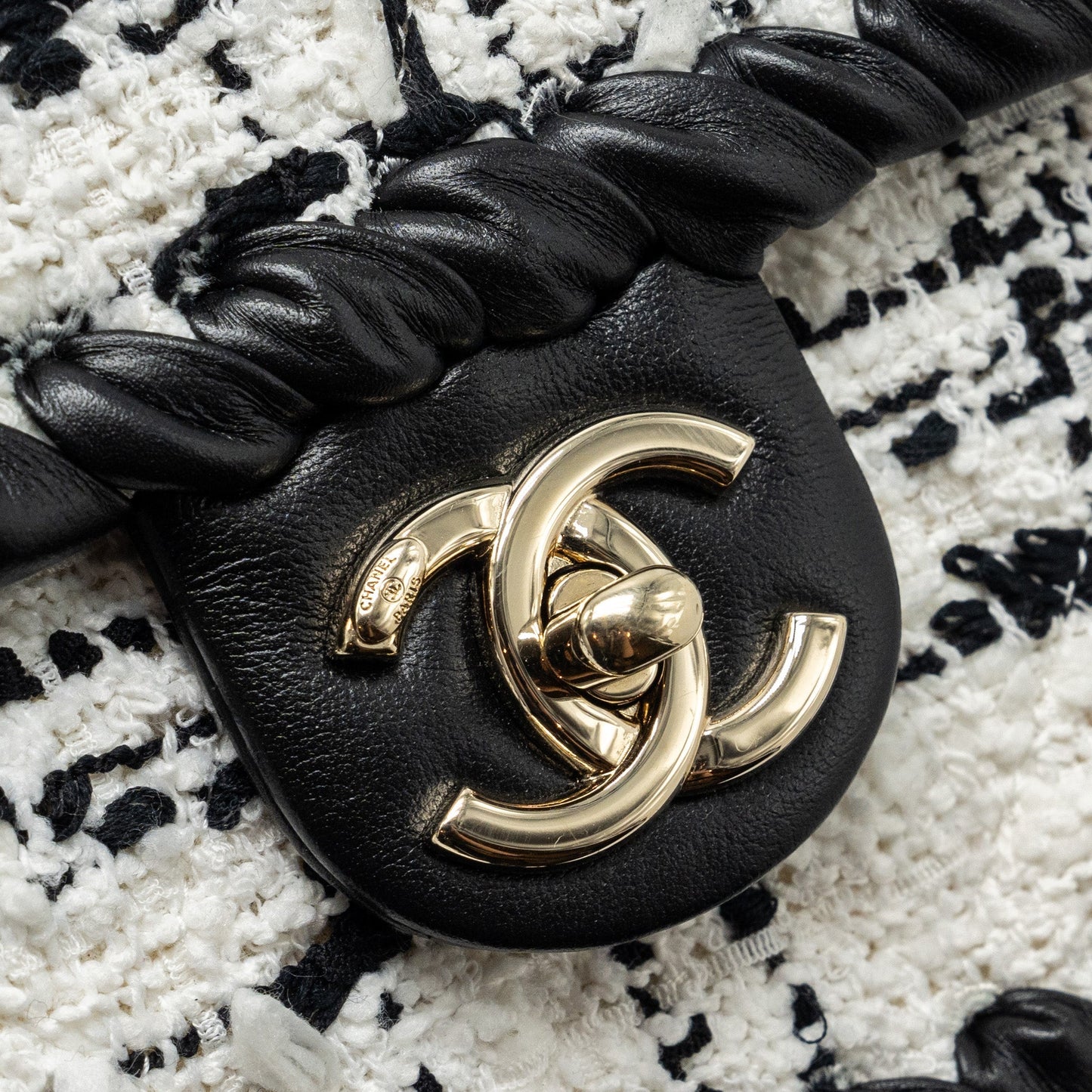 CHANEL Seasonal Mini Square Flap Bag Tweed White/Black L (Microchip)