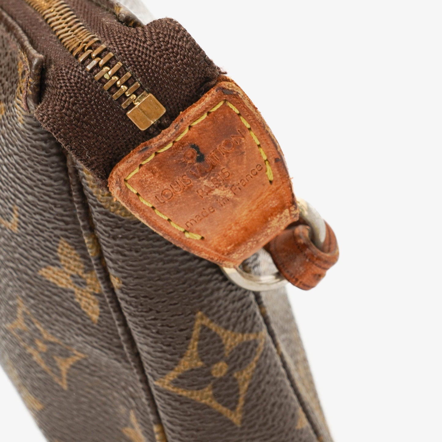 Louis Vuitton Pochette Accessoires Monogram Canvas Clutch Hand