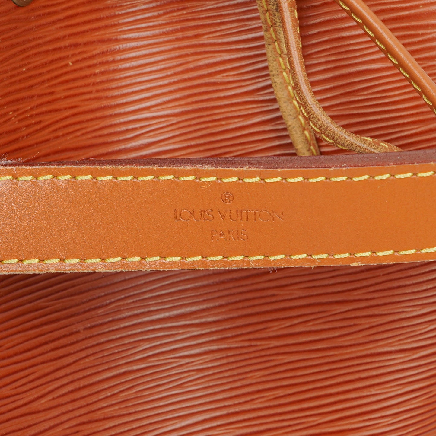 Louis Vuitton Noe Grande GM Bi-Colour Brown Epi Leather Shoulder Bag