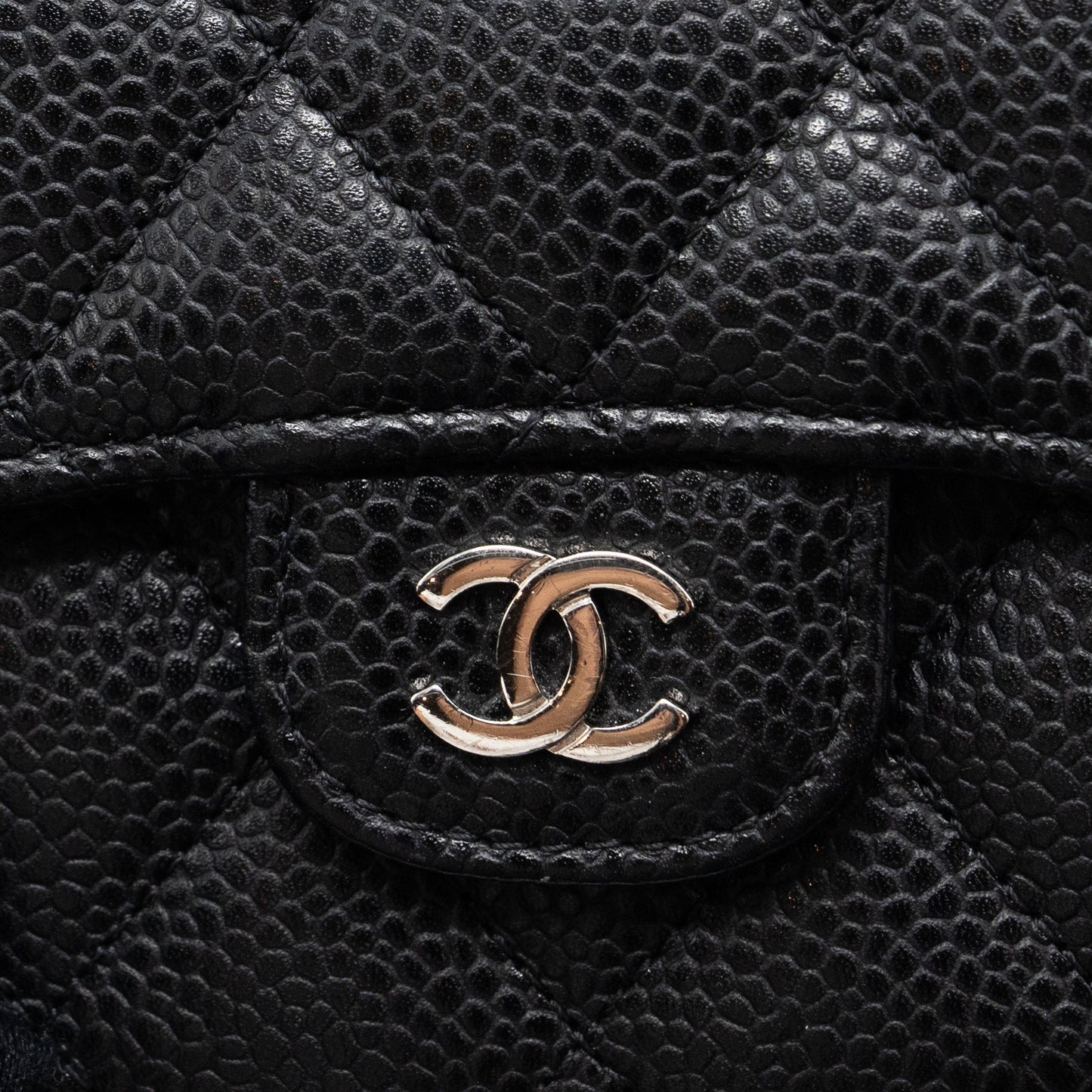 Chanel classic compact wallet caviar black