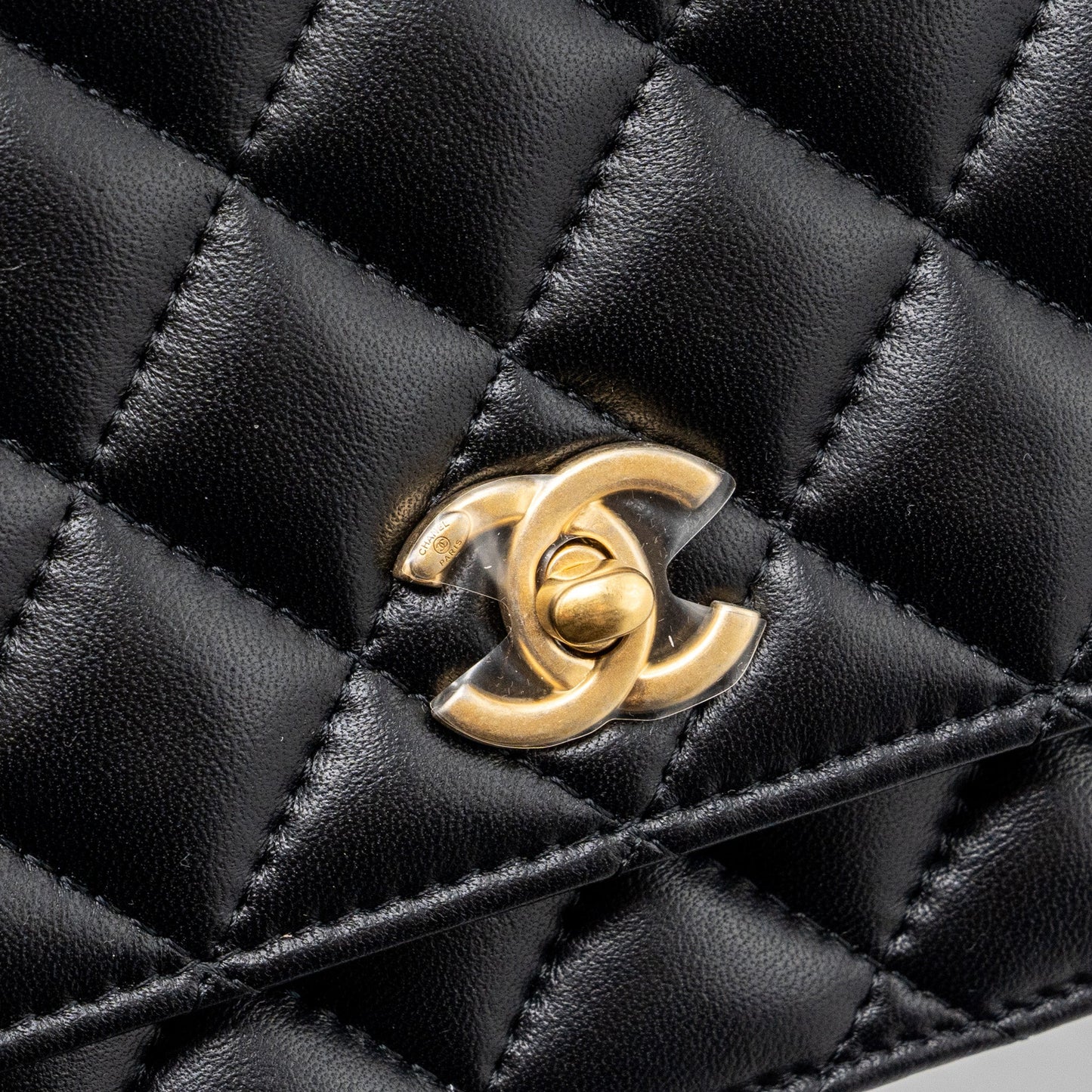 Chanel 23k Pearl Crush Wallet On Chain Lambskin Black  (Microchip)