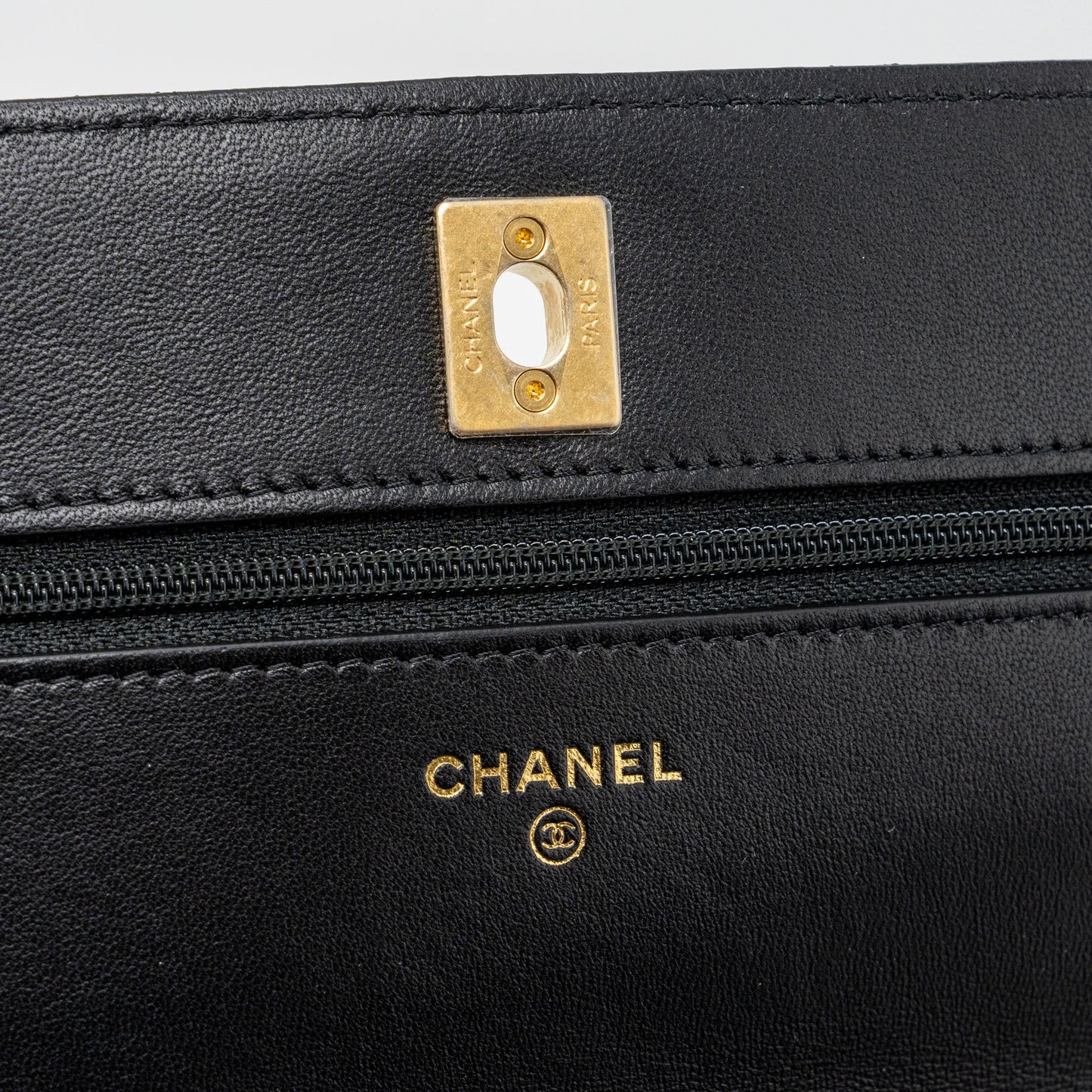 Chanel 23k Pearl Crush Wallet On Chain Lambskin Black  (Microchip)