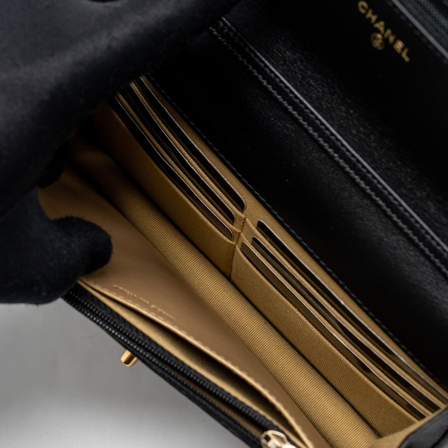 Chanel 23k Pearl Crush Wallet On Chain Lambskin Black  (Microchip)
