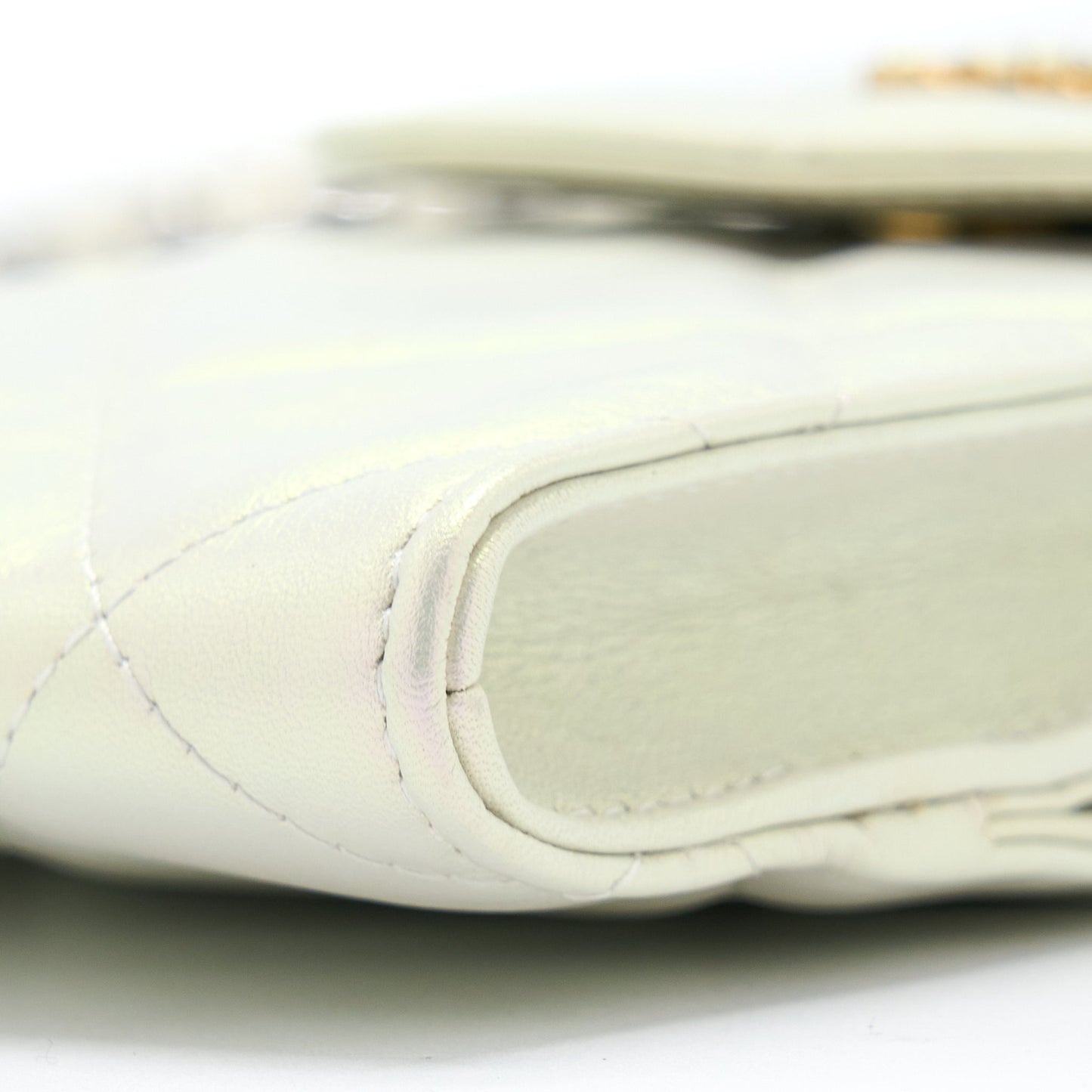 Chanel 19 Phone Pouch With Chain Iridescent White