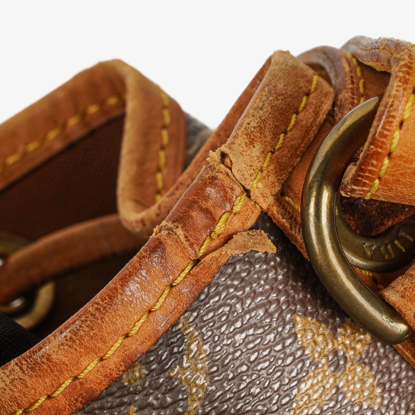 Louis Vuitton Noe Grande GM Monogram Canvas Shoulder Bag