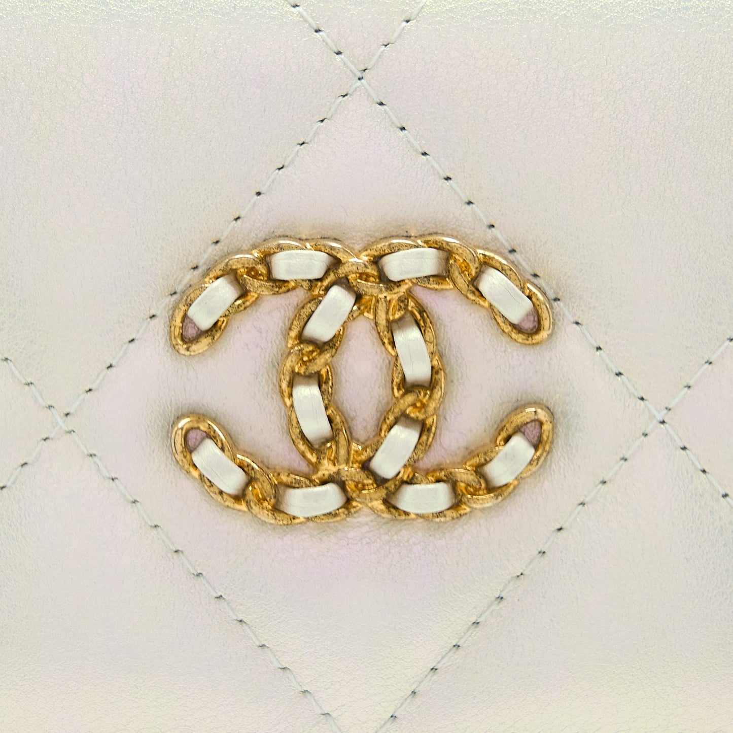 Chanel 19 Phone Pouch With Chain Iridescent White