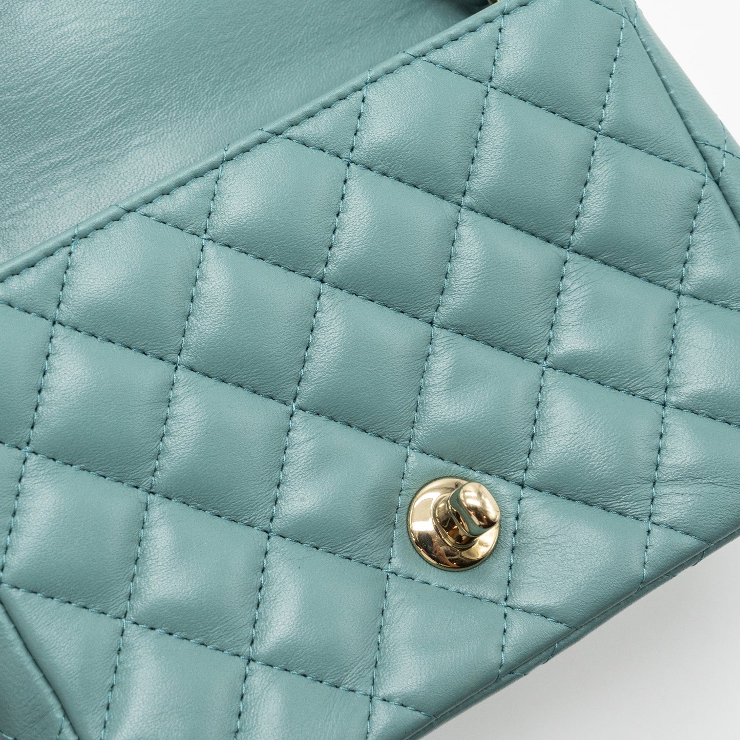 Chanel classic mini square flap bag lambskin green L (microchip)