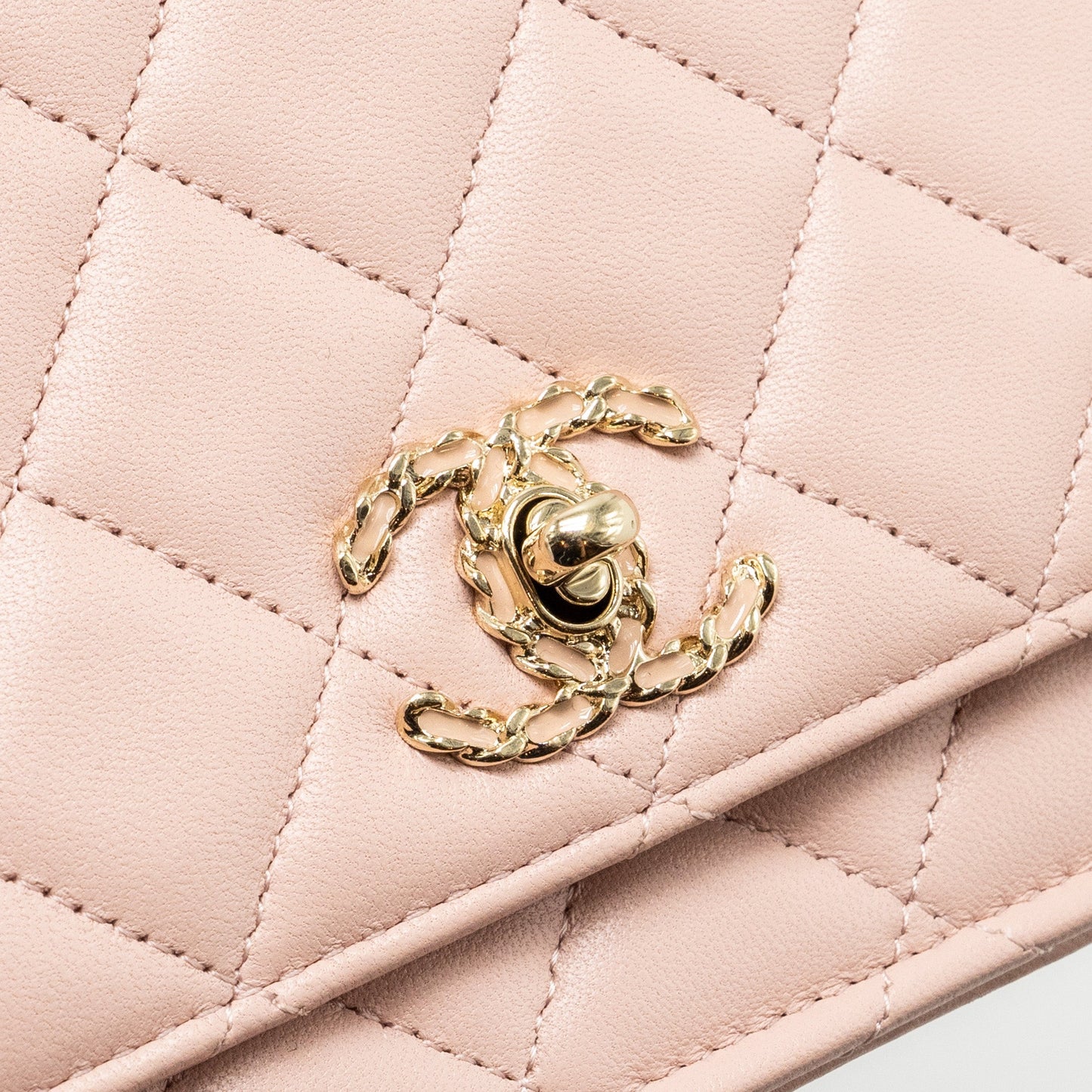 CHANEL Trendy CC Quilted Wallet On Chain Lambskin Light Pink L (microchip)