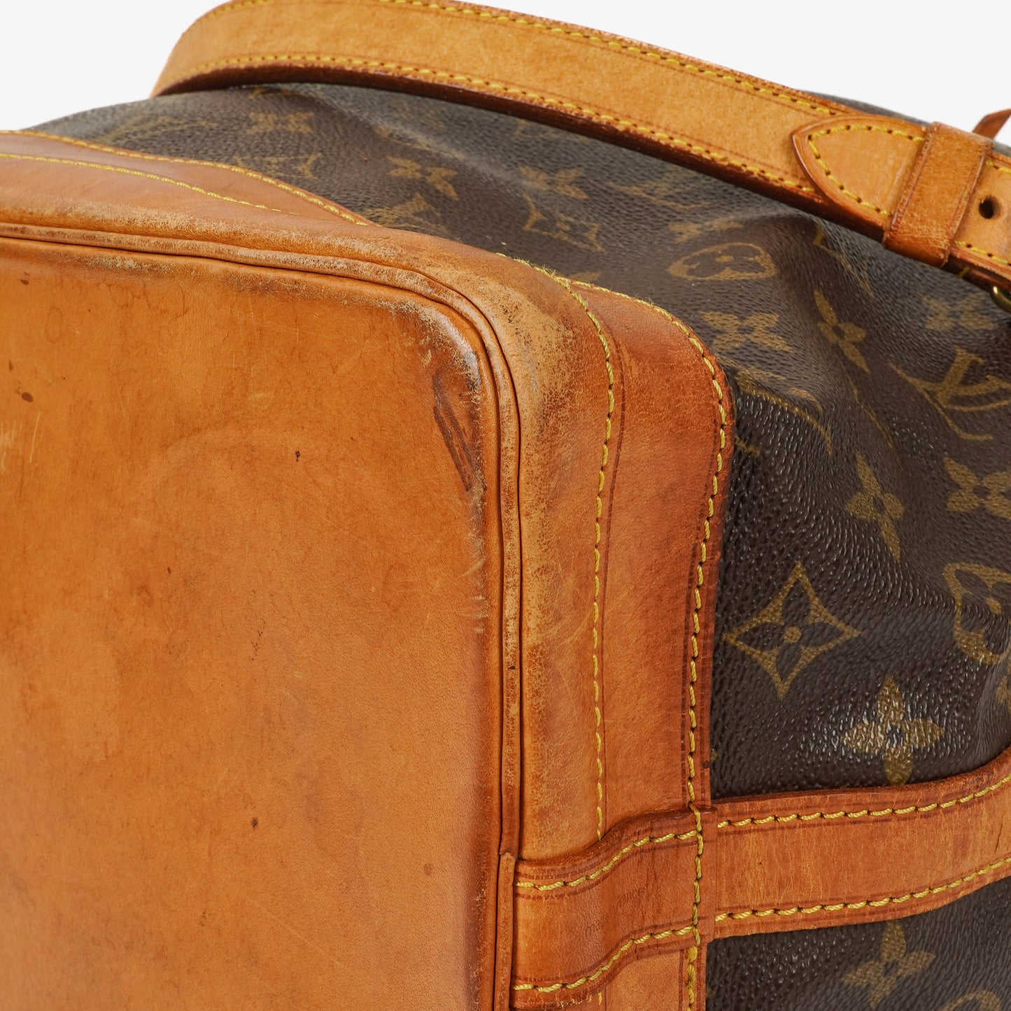 Louis Vuitton Noe Grande GM Monogram Canvas Shoulder Bag