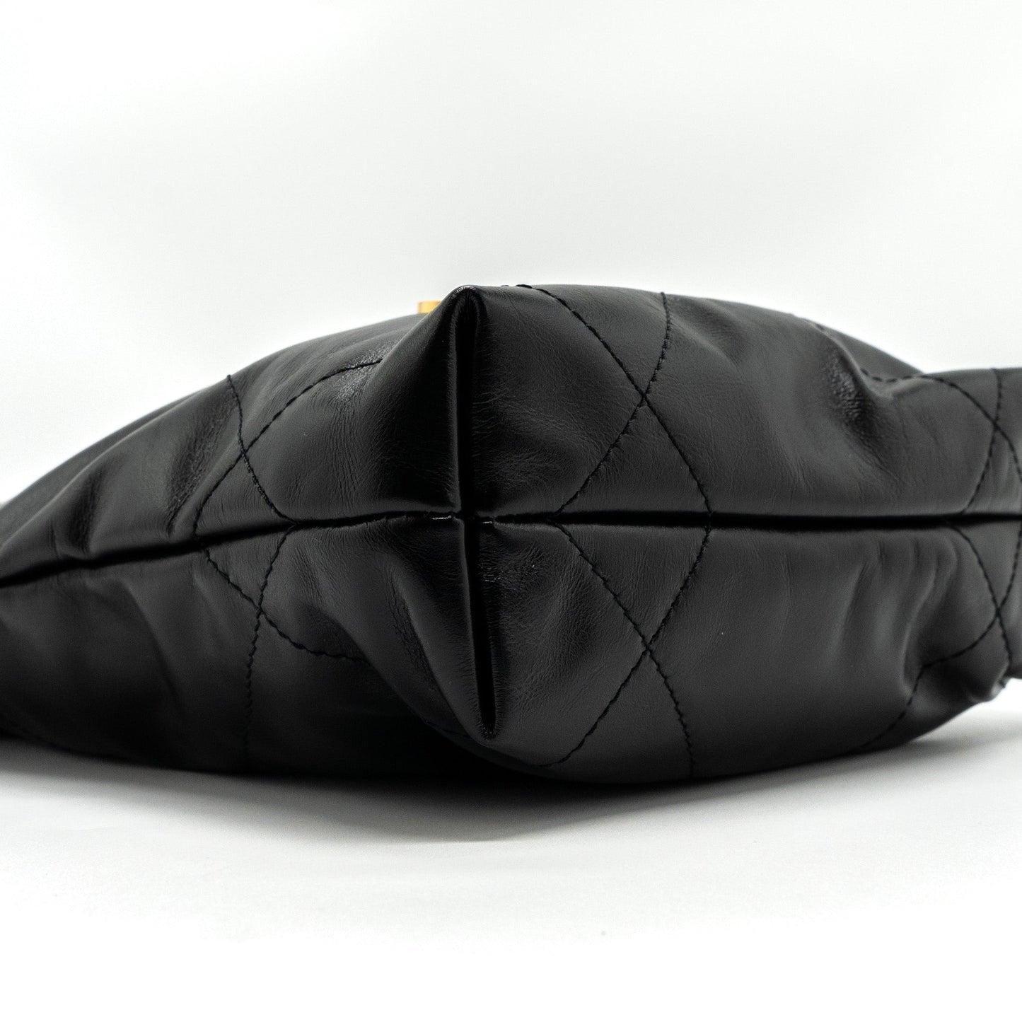 Chanel mini 22 bag shiny calfskin black brushed  (microchip)