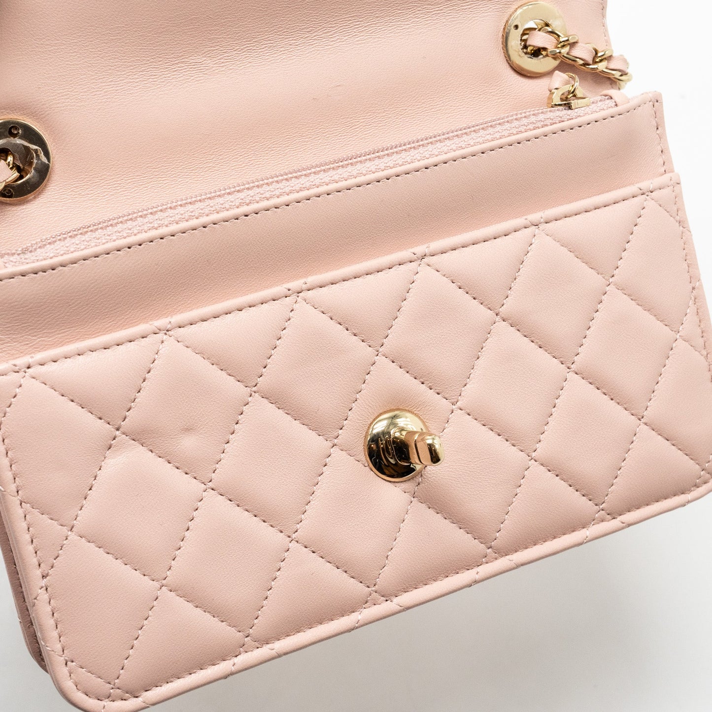 CHANEL Trendy CC Quilted Wallet On Chain Lambskin Light Pink L (microchip)