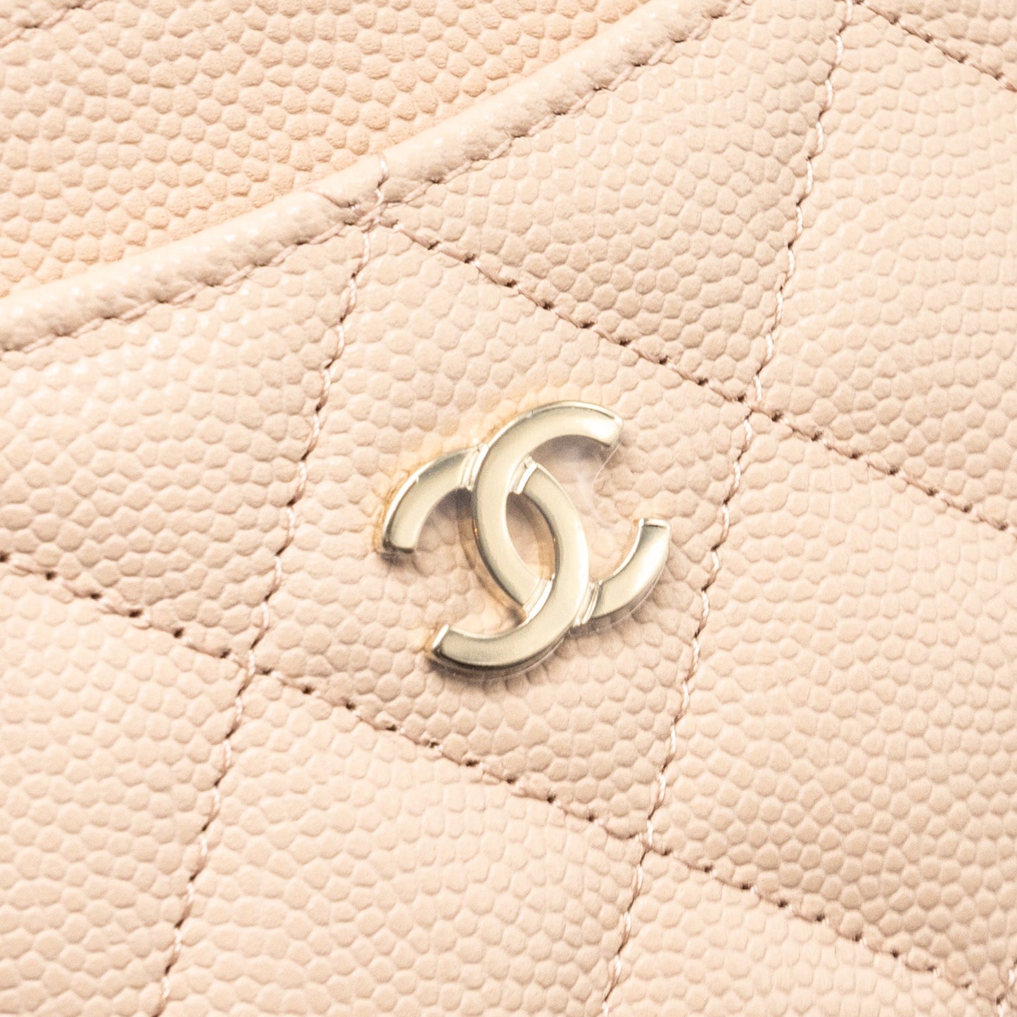 Chanel classic card holder caviar light beige L
