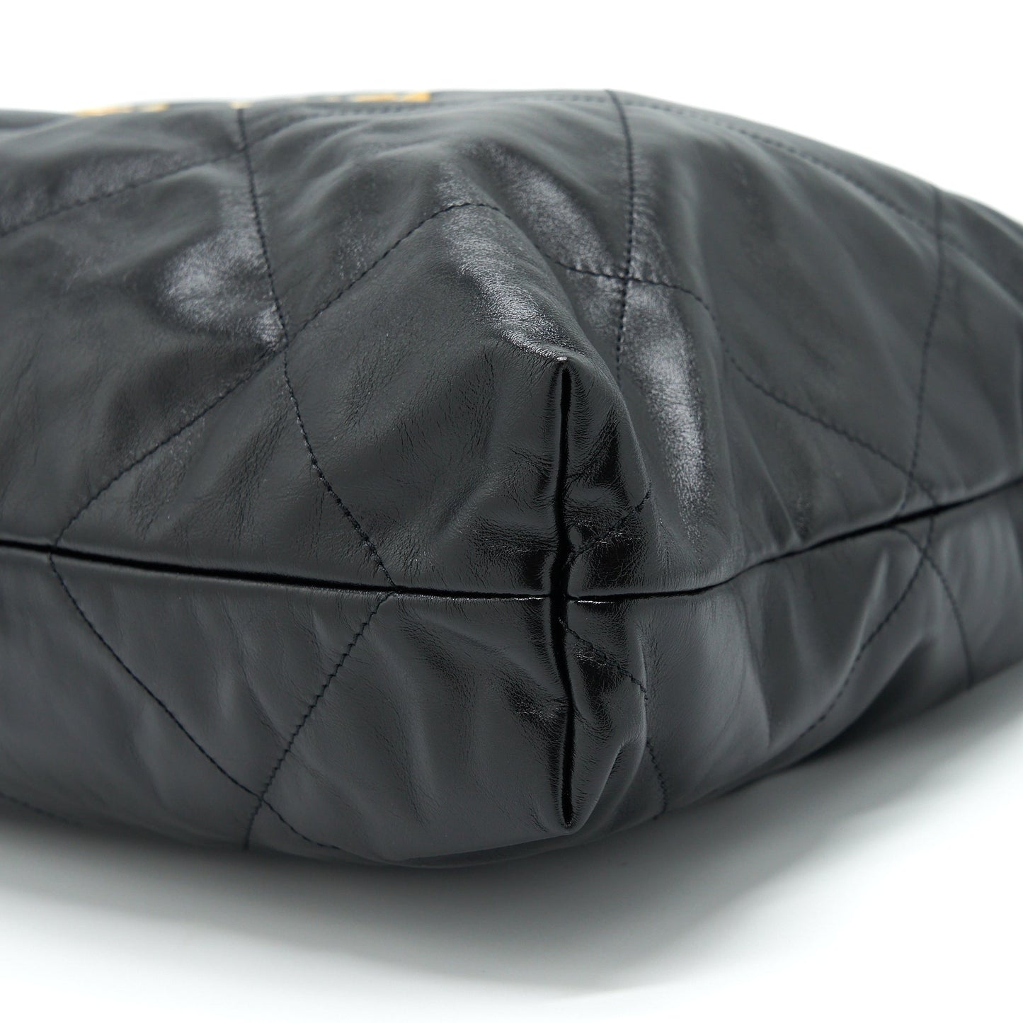 Chanel 22 Bag Shiny Calfskin Black