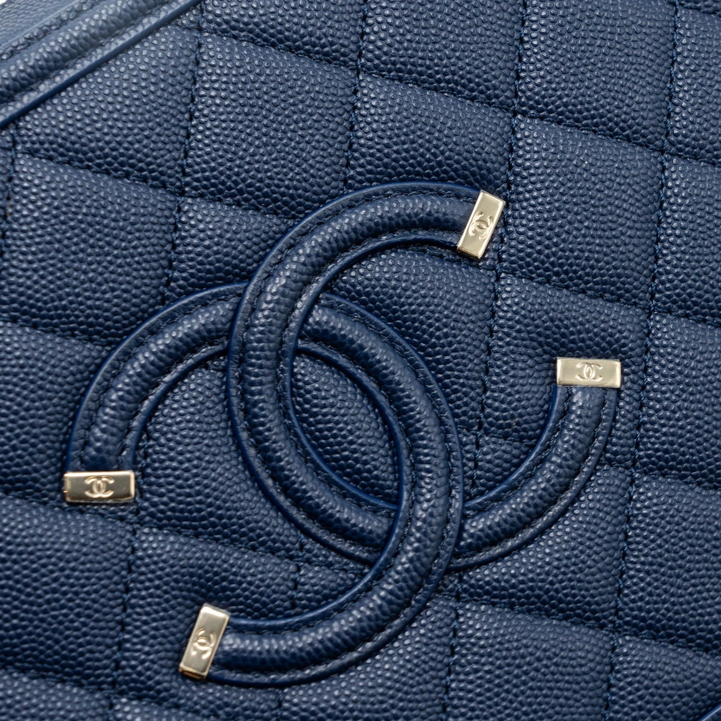 Chanel Filigree camera bag caviar dark blue L