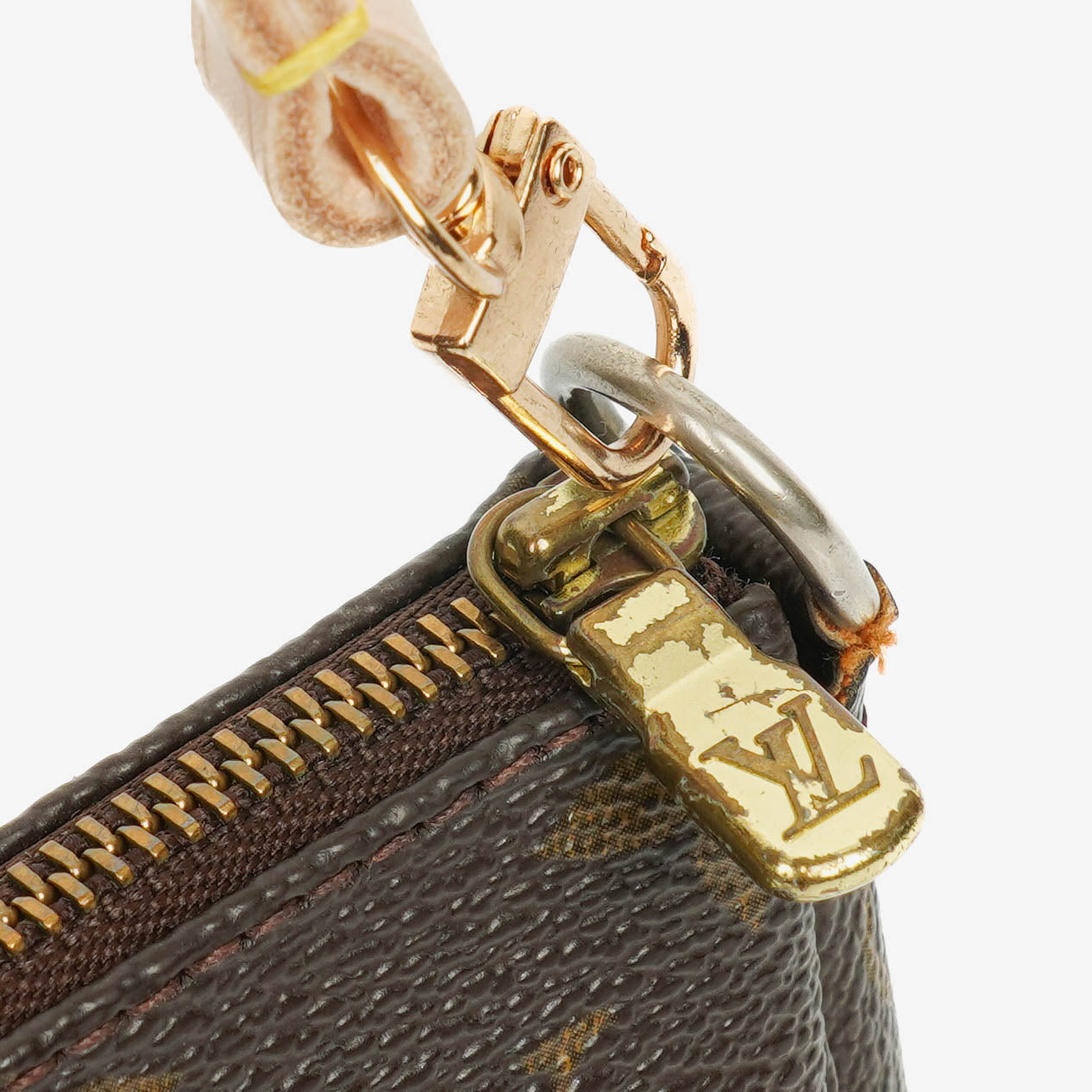 Louis Vuitton Pochette Accessoires Monogram Canvas Clutch Handbag