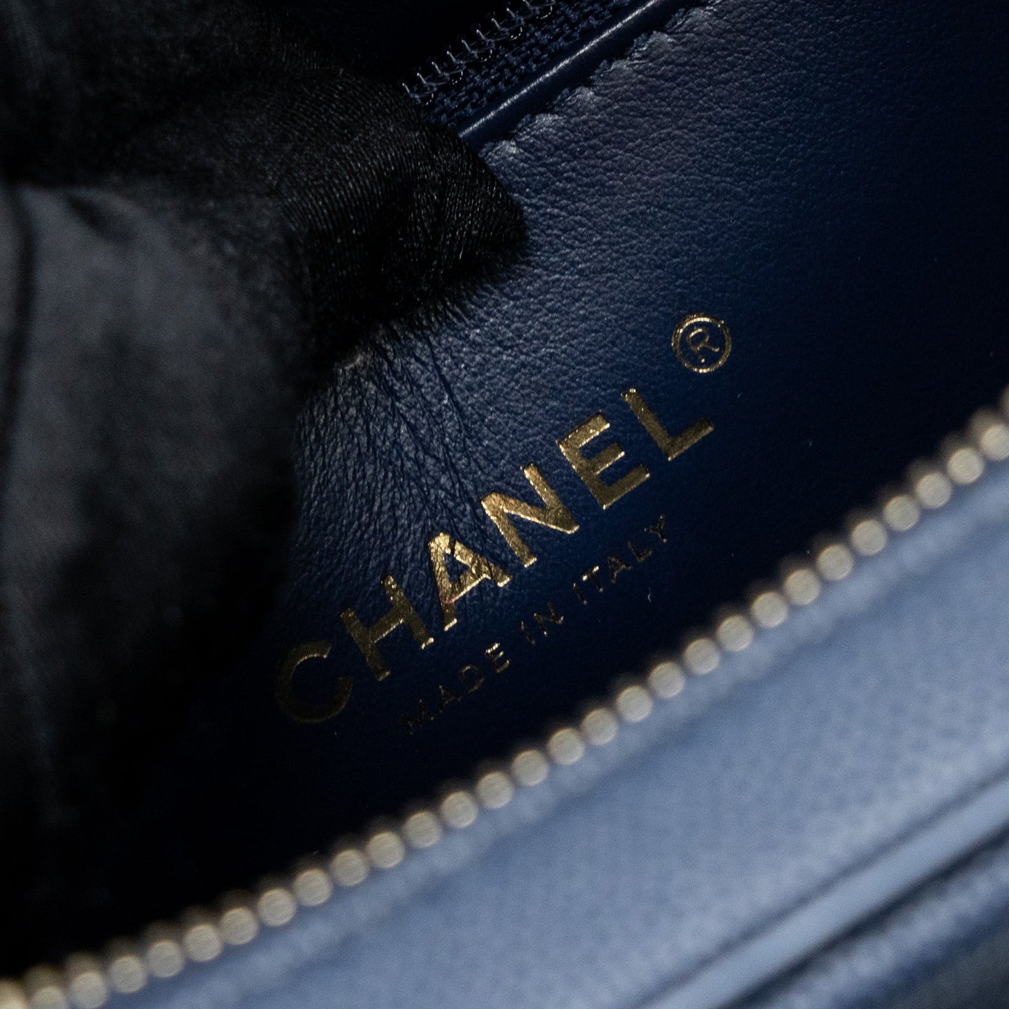 Chanel Filigree camera bag caviar dark blue L