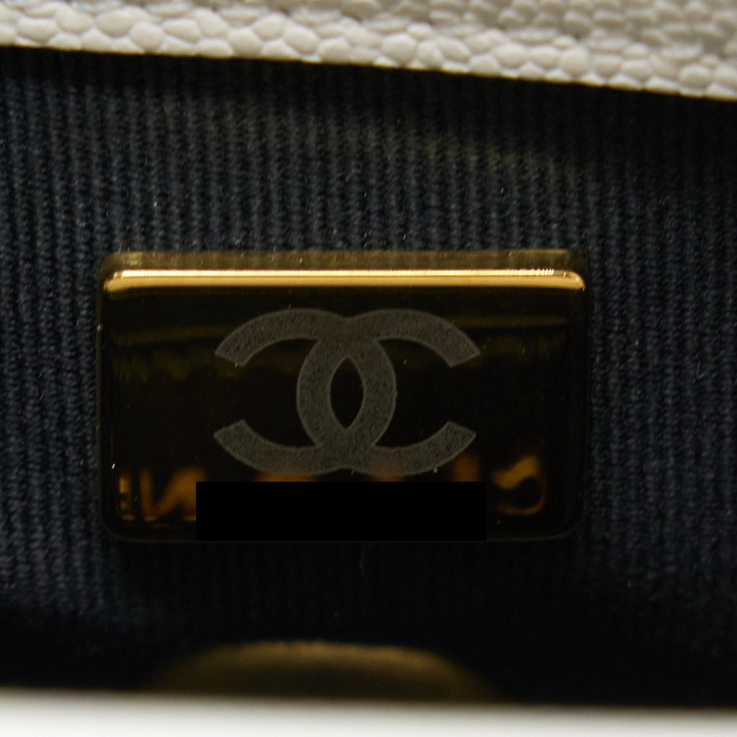Chanel 22A Small Flap Bag Caviar White With  (Microchip)
