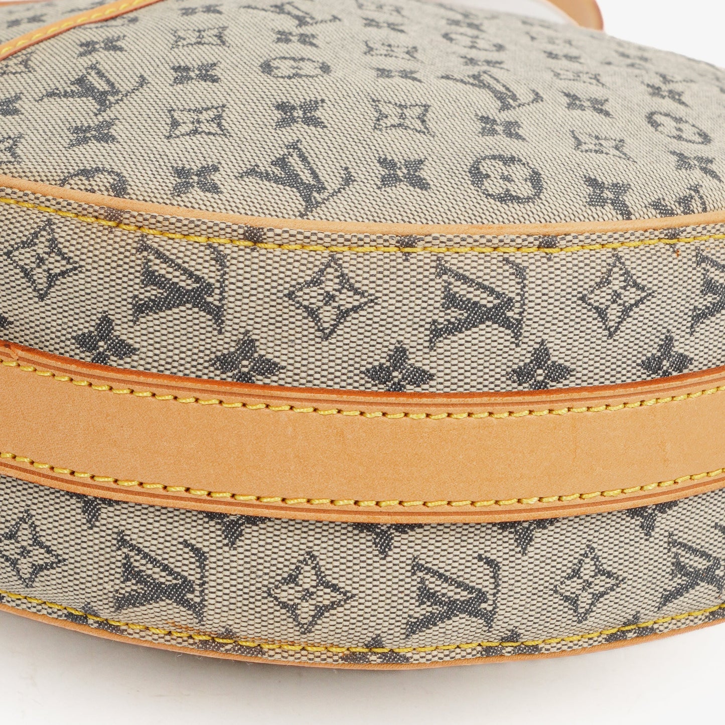Louis Vuitton Mini Lin Jeanne GM Shoulder Bag