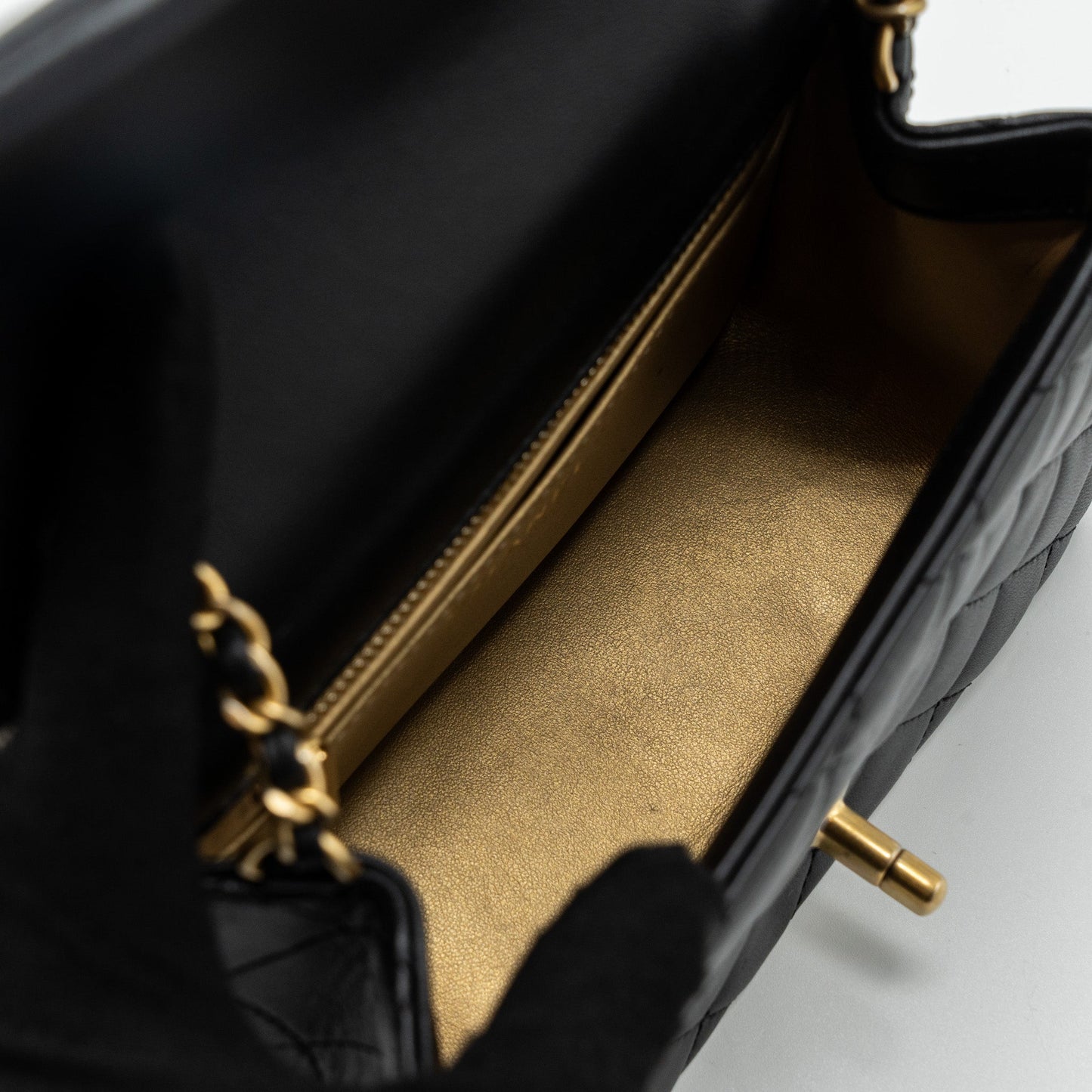 Chanel 23K pearl crush mini square flap bag lambskin black  (microchip)