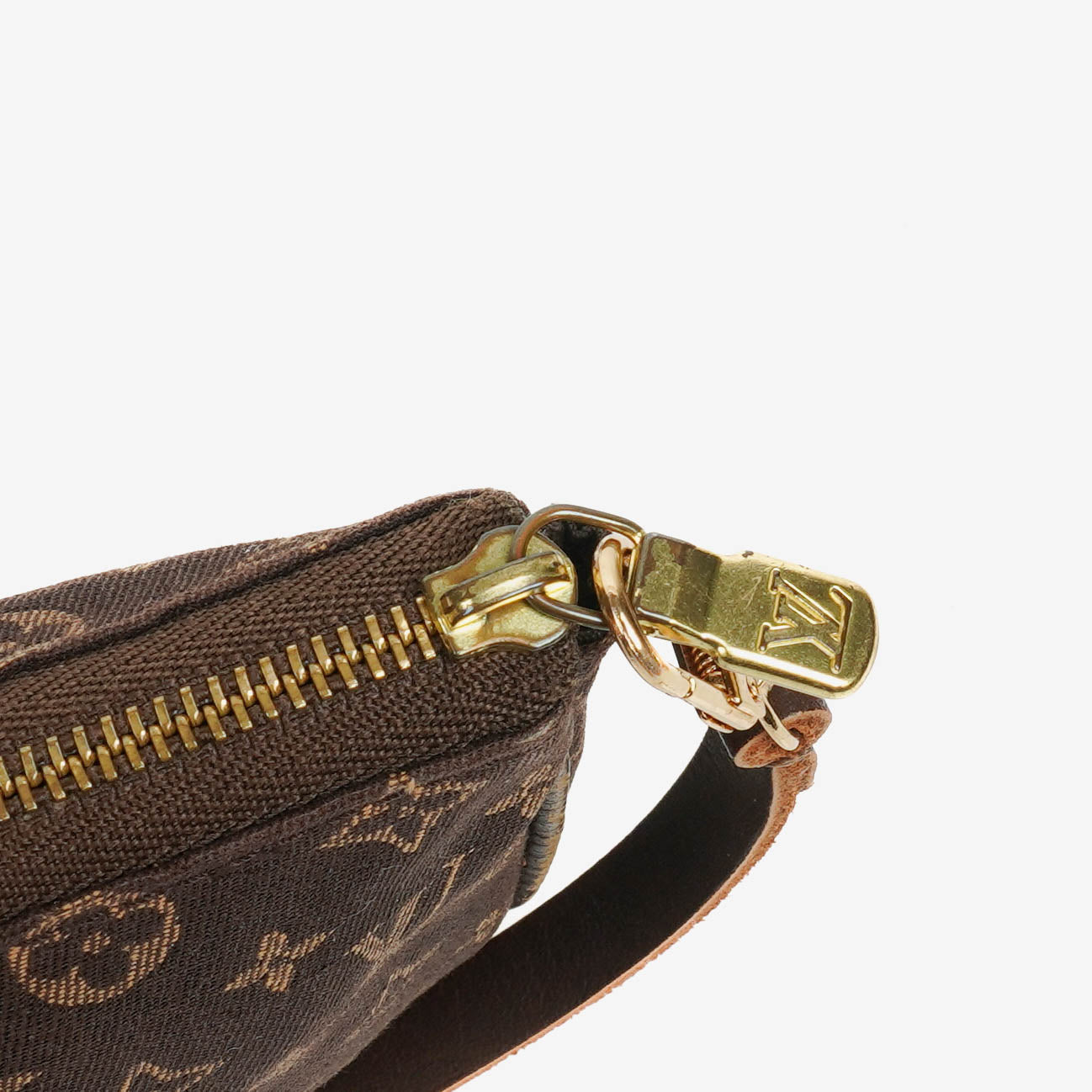 Louis Vuitton Pochette Accessoires Monogram Canvas Clutch Handbag