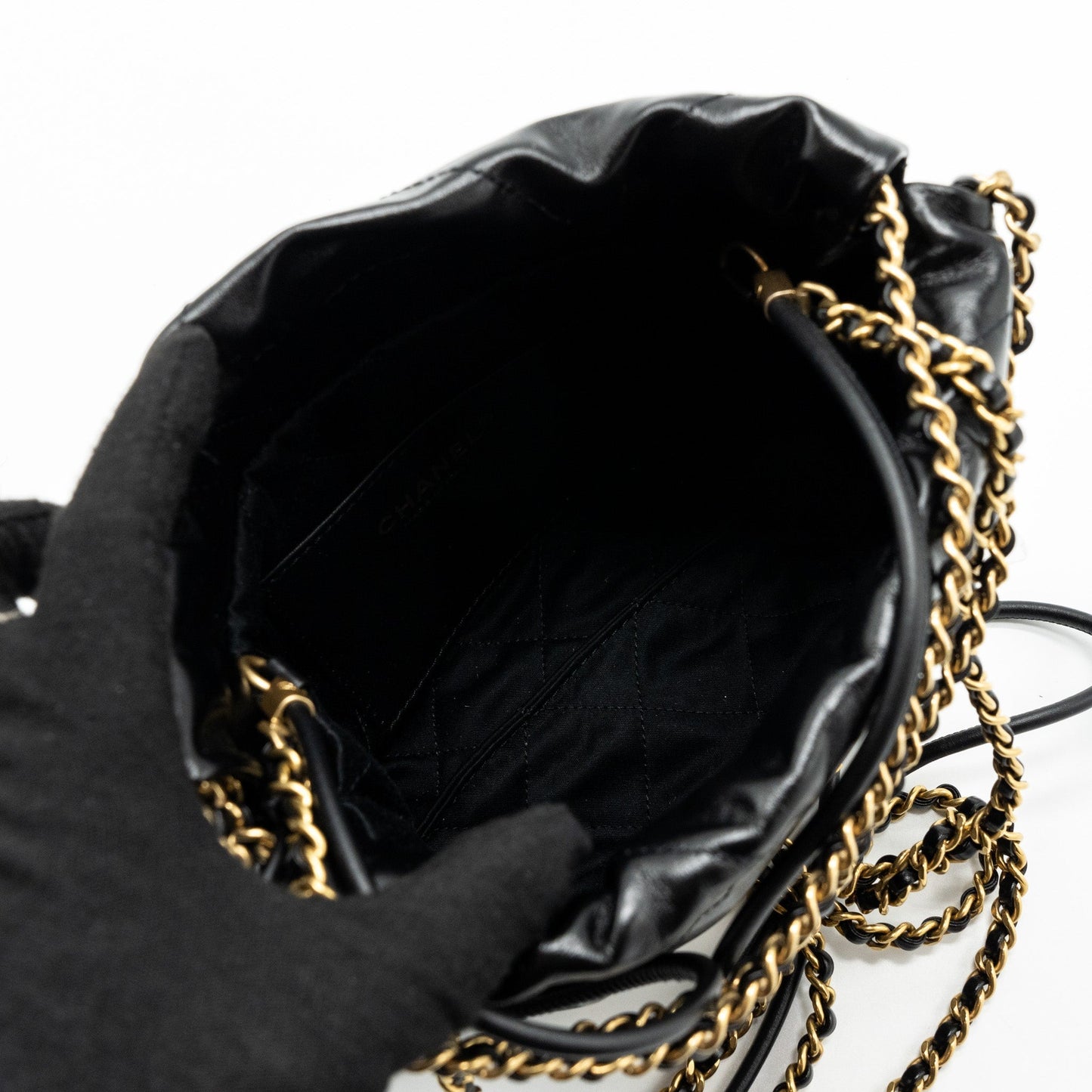 Chanel mini 22 bag shiny calfskin black brushed  (microchip)