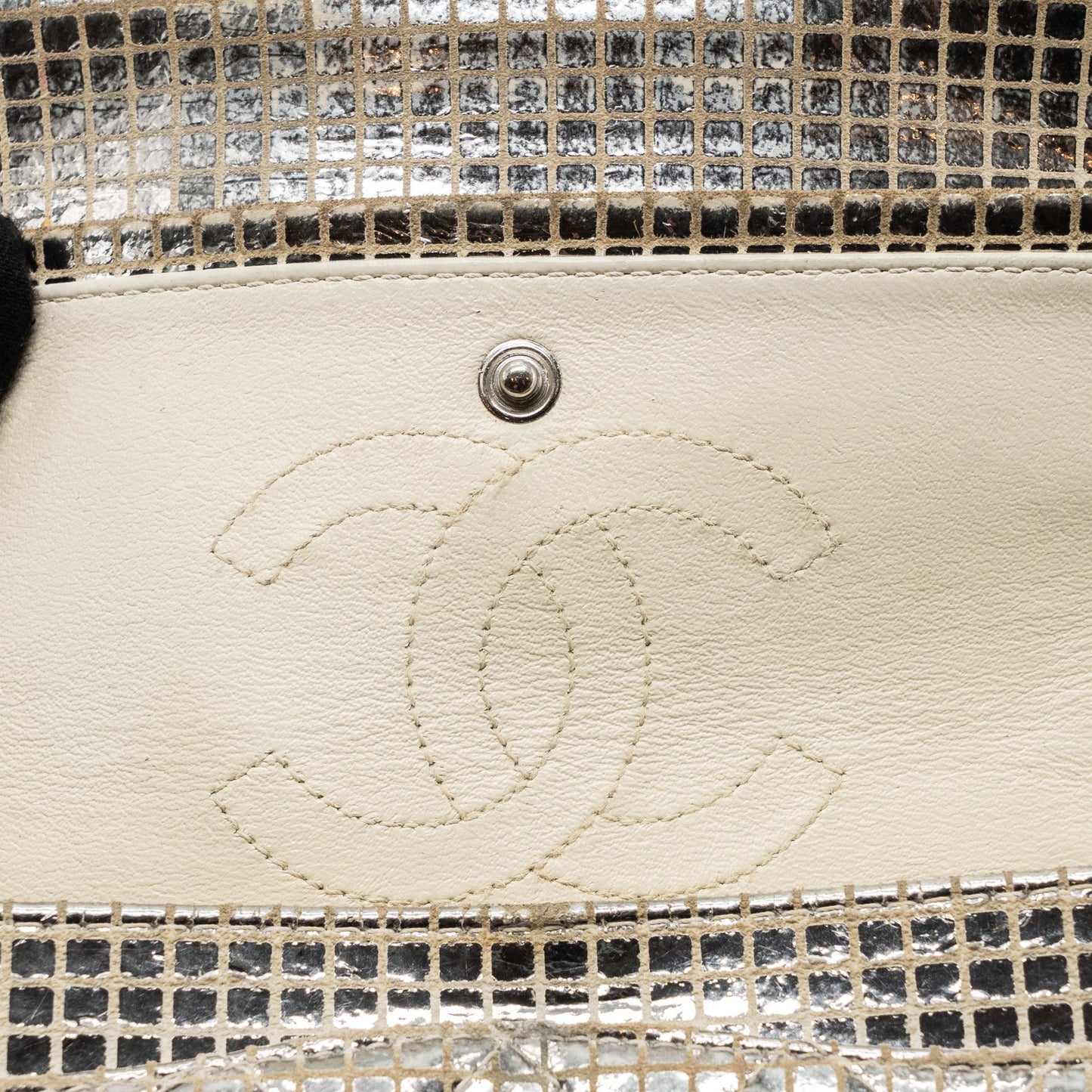 Chanel mini 2.55 reissue flap bag calfskin beige / silver
