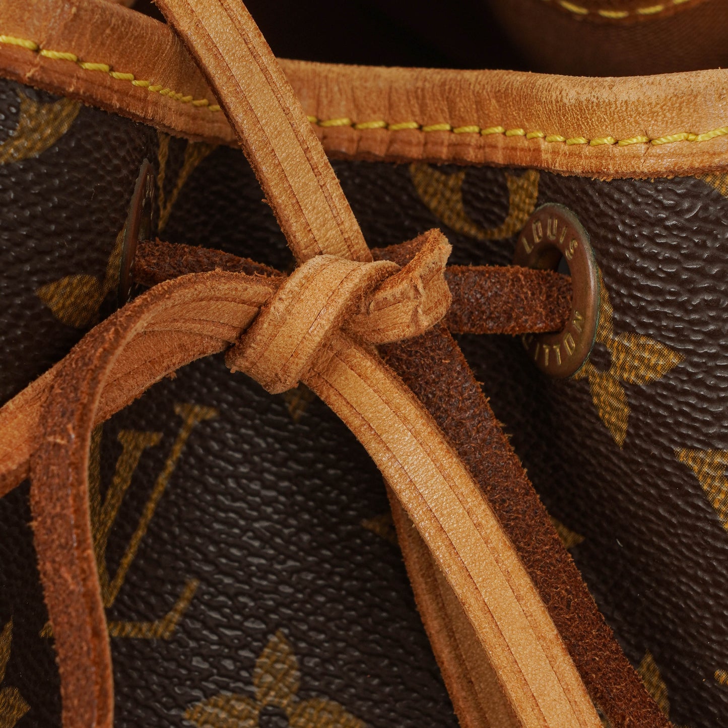 Louis Vuitton Noe Grande GM Monogram Canvas Shoulder Bag