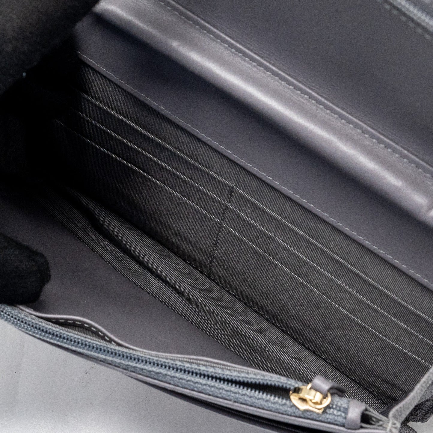 Chanel Boy Wallet on Chain caviar grey L