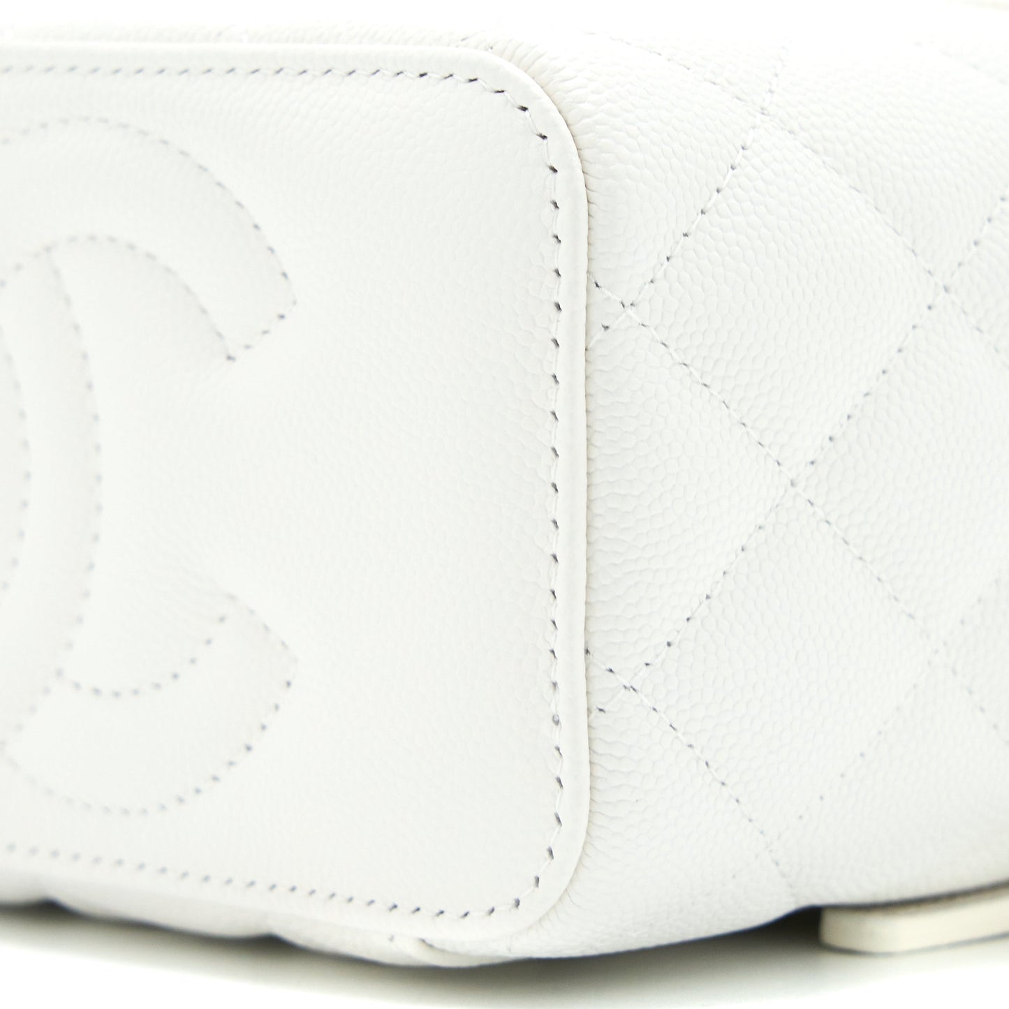 Chanel Long Vanity With Chain Caviar White L (Microchip)