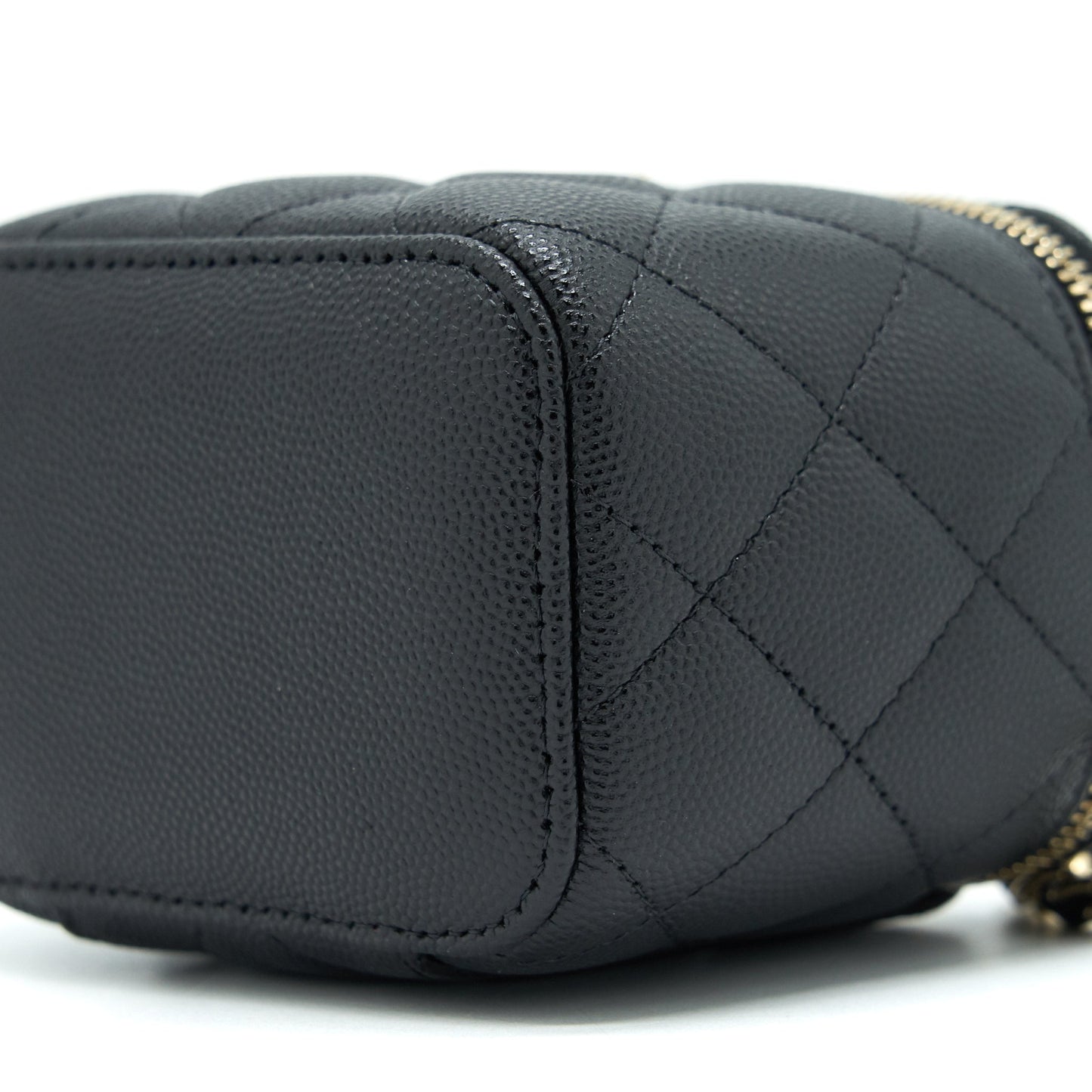 Chanel Mini Vanity Caviar In Black L