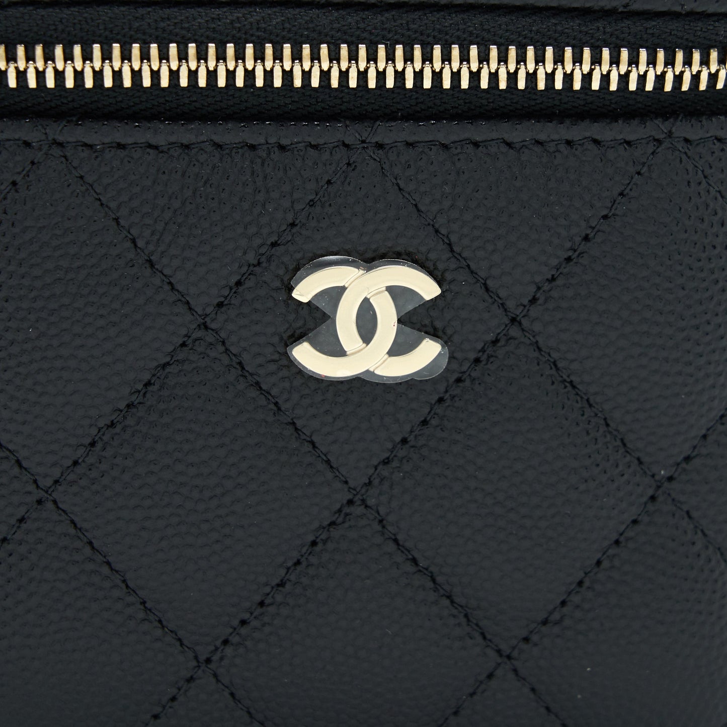 Chanel Mini Vanity Caviar In Black L