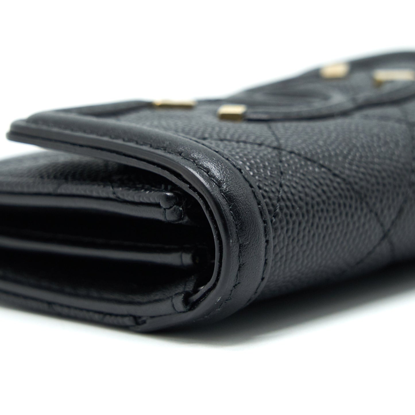 Chanel Filigree Flap Card Holder Caviar Black