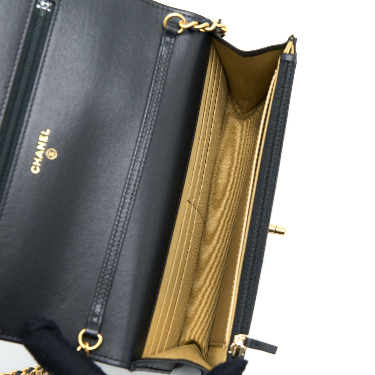 Chanel Pearl Crush Wallet On Chain Lambskin Black Brushed  (Microchip)