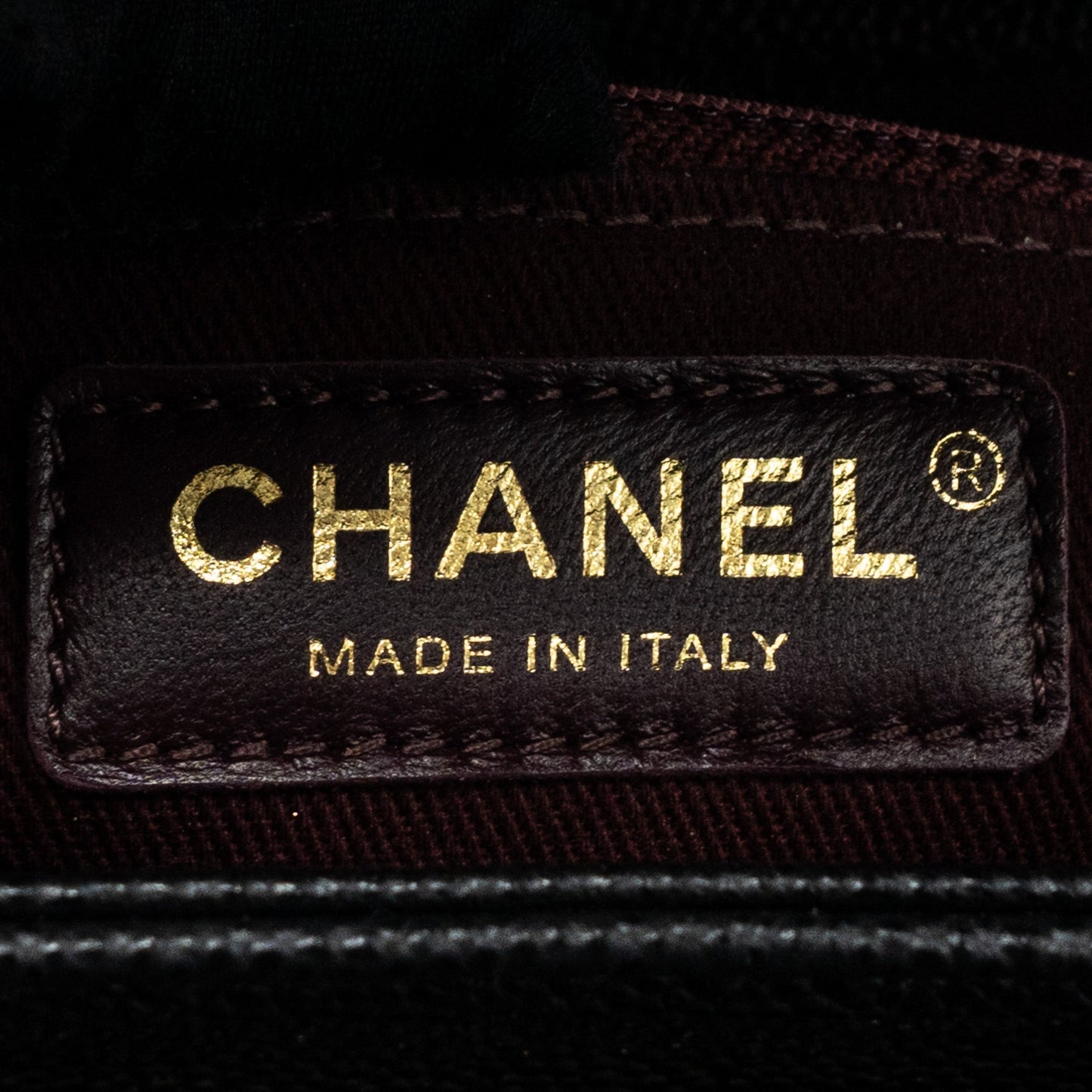 Chanel small business affinity caviar black L (microchip)