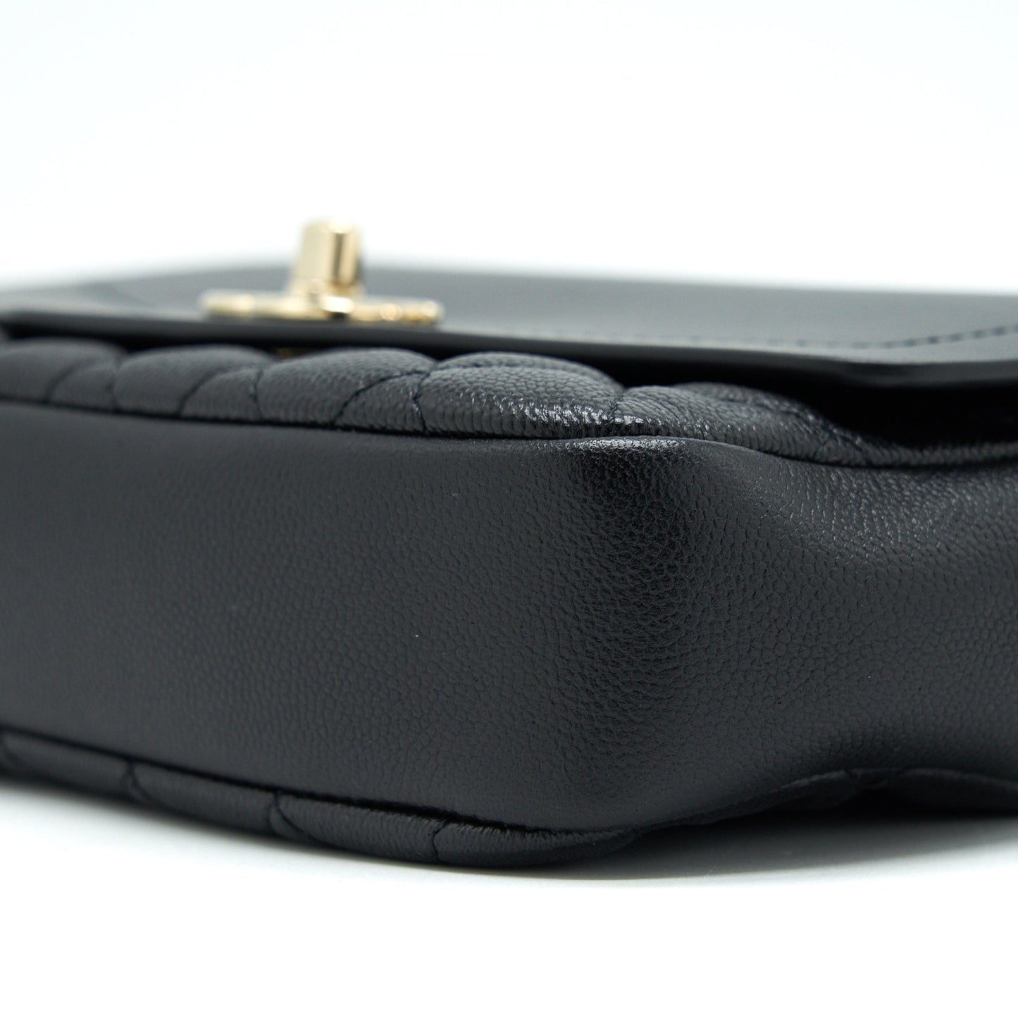 Chanel Flap Chain Bag Black L