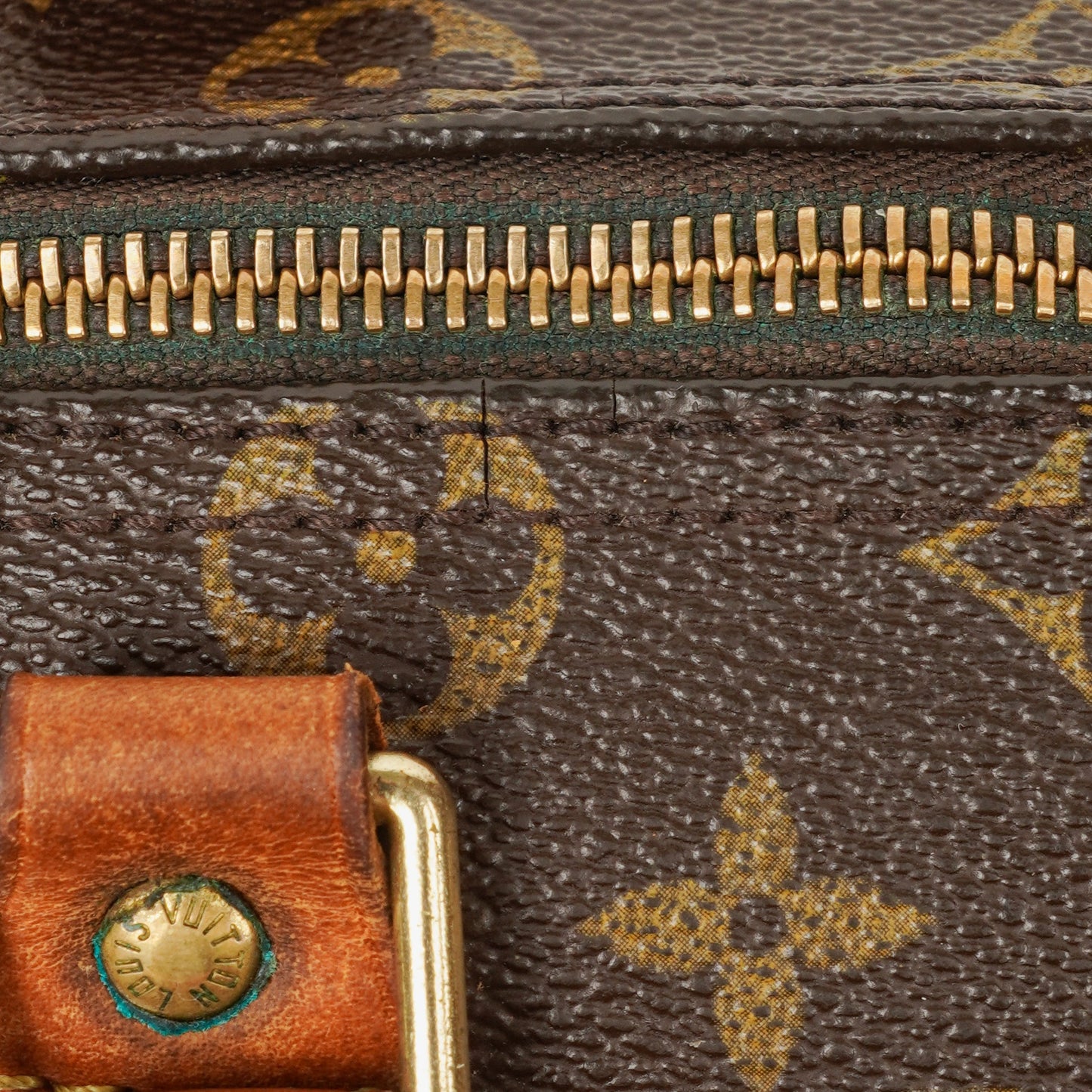 Louis Vuitton  25 Monogram Canvas Bag