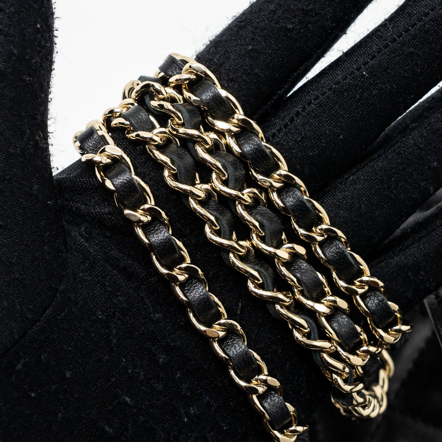 Chanel top handle long vanity with chain lambskin black L (microchip)