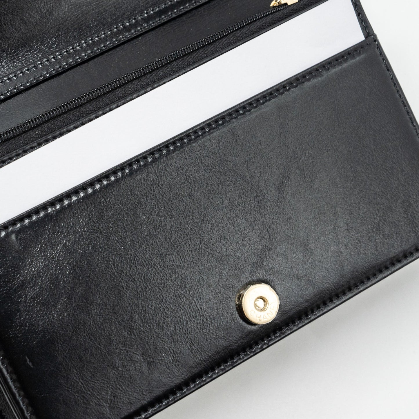 Chanel 24C 31 wallet on chain shiny calfskin black L (Microchip)