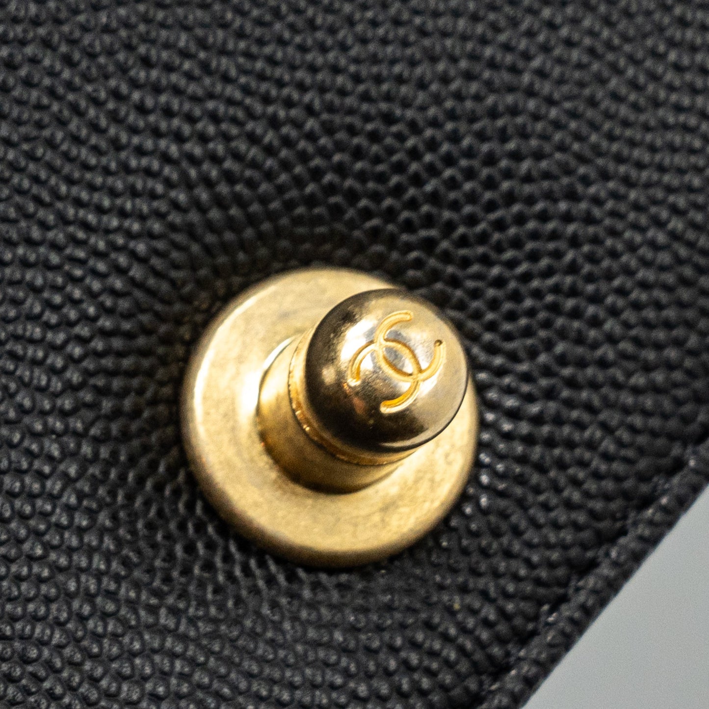 Chanel medium boy bag caviar black brushed  (microchip )
