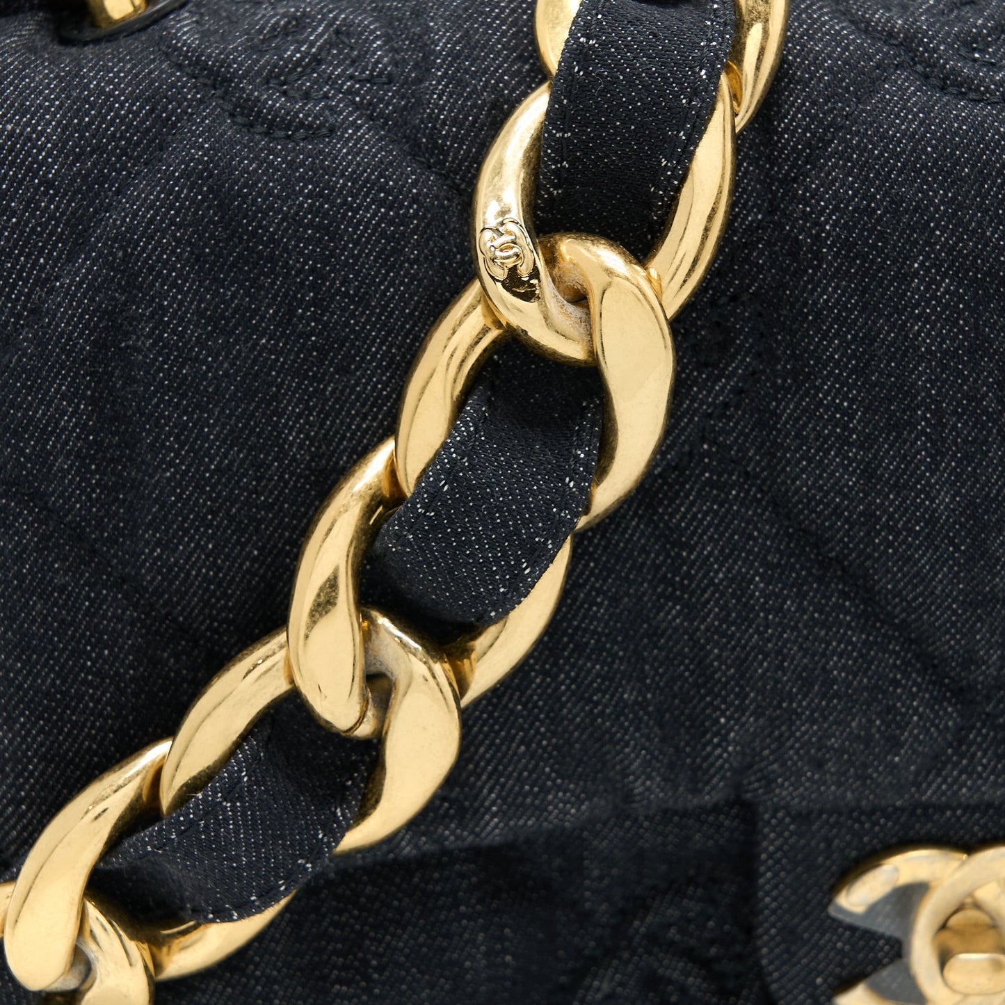 Chanel 22S Giant Chain Flap Shoulder Bag Denim Dark Blue Brushed  (Microchip)