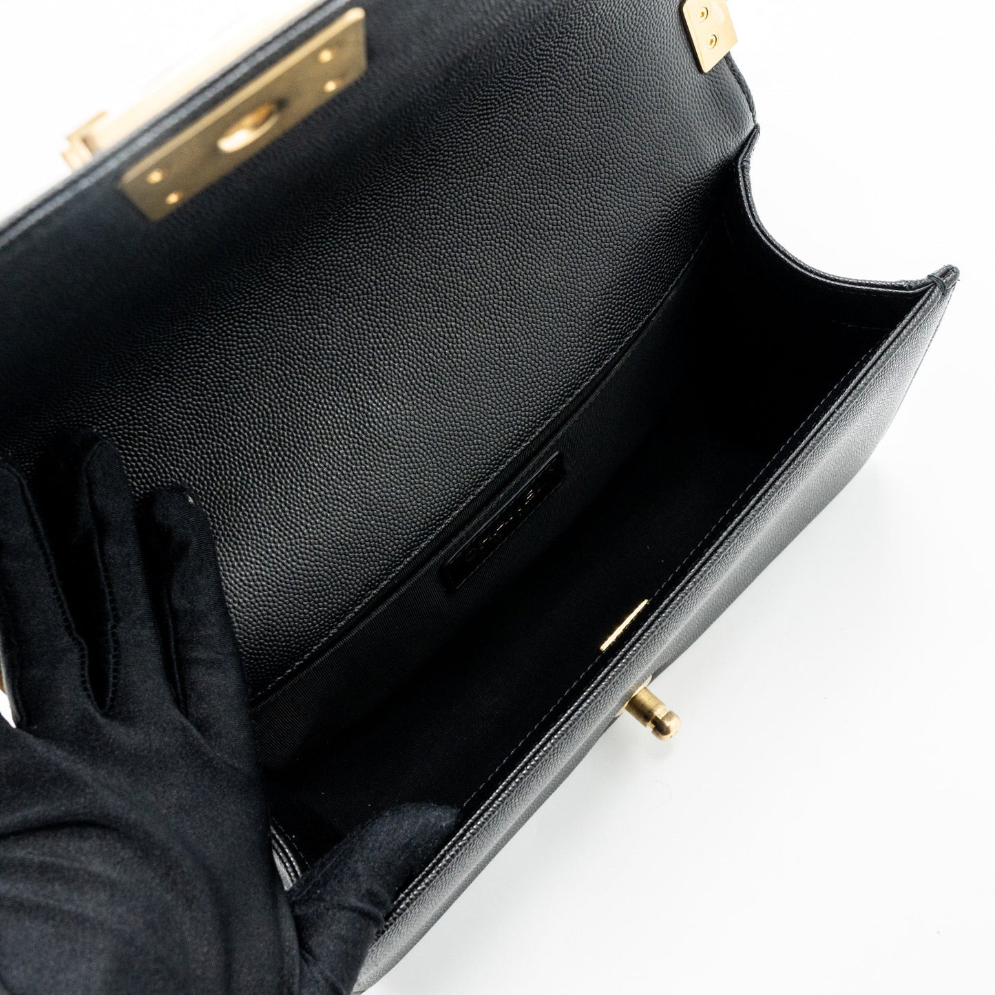 Chanel medium boy bag caviar black brushed  (microchip )