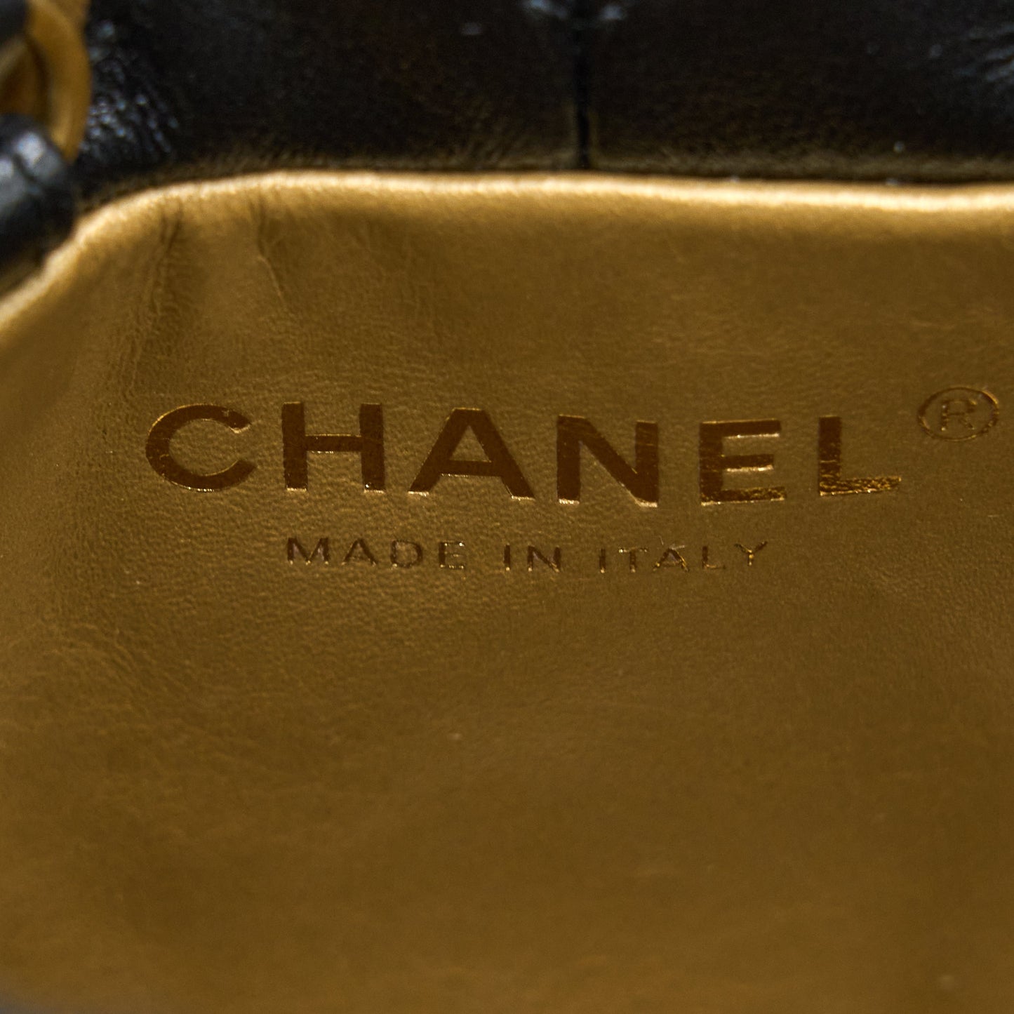 Chanel 22S Pearl Crush Bucket Bag Lambskin Black Brushed  (Microchip)