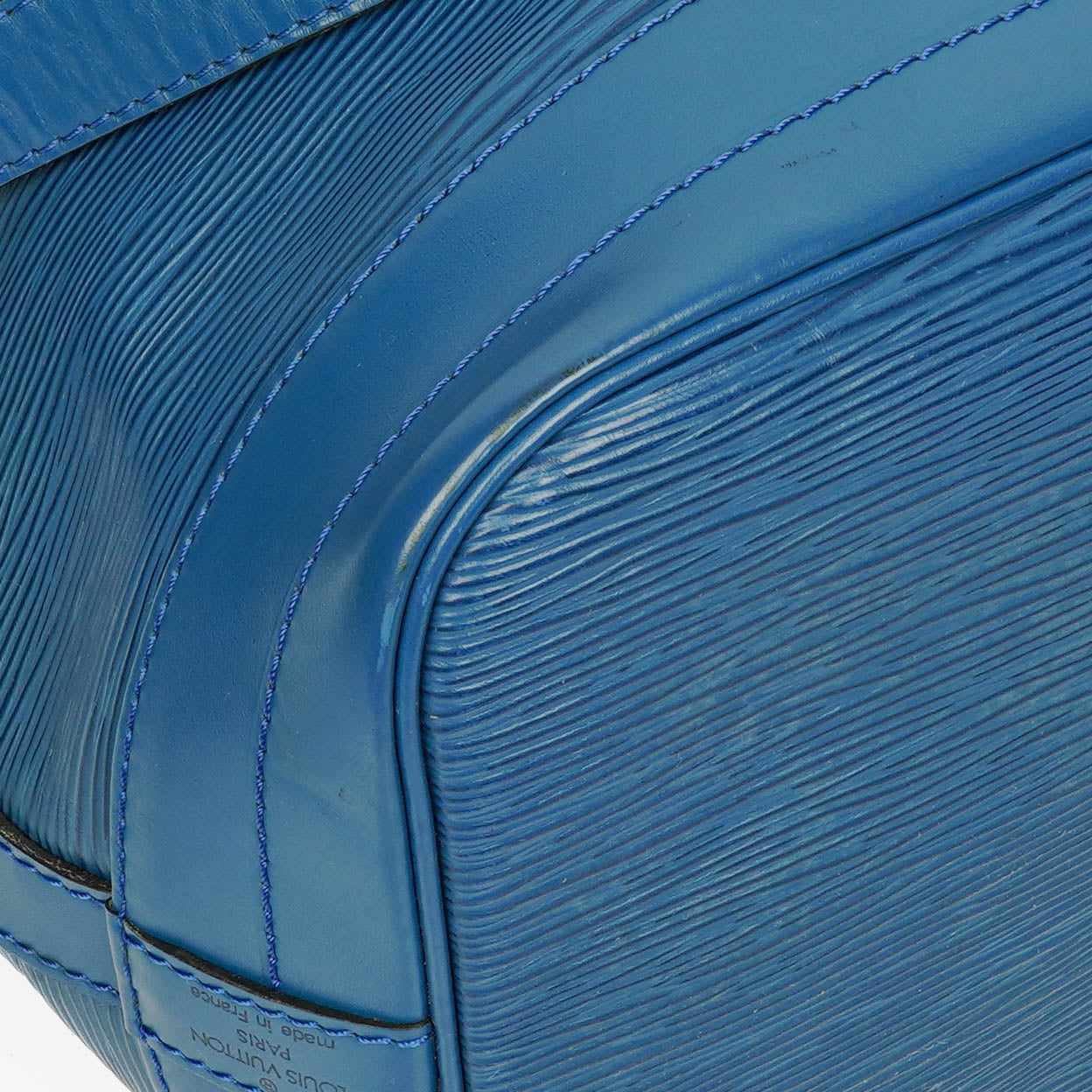 Louis Vuitton Noe Grande GM Blue Epi Leather Shoulder Bag