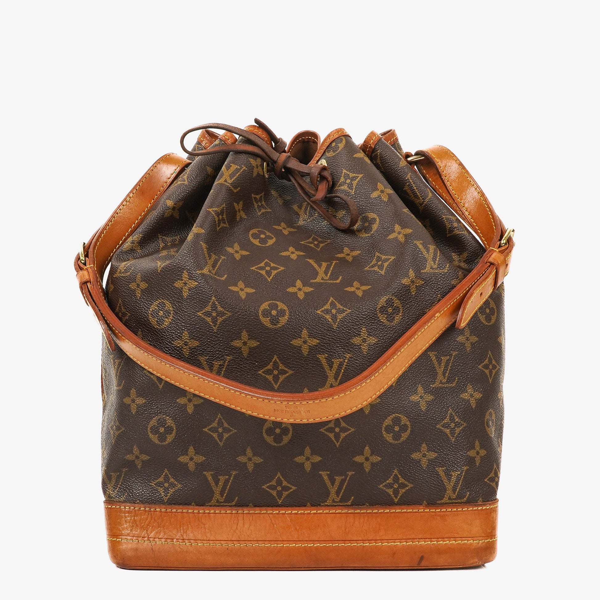 Louis Vuitton Noe Grande GM Monogram Canvas Shoulder Bag