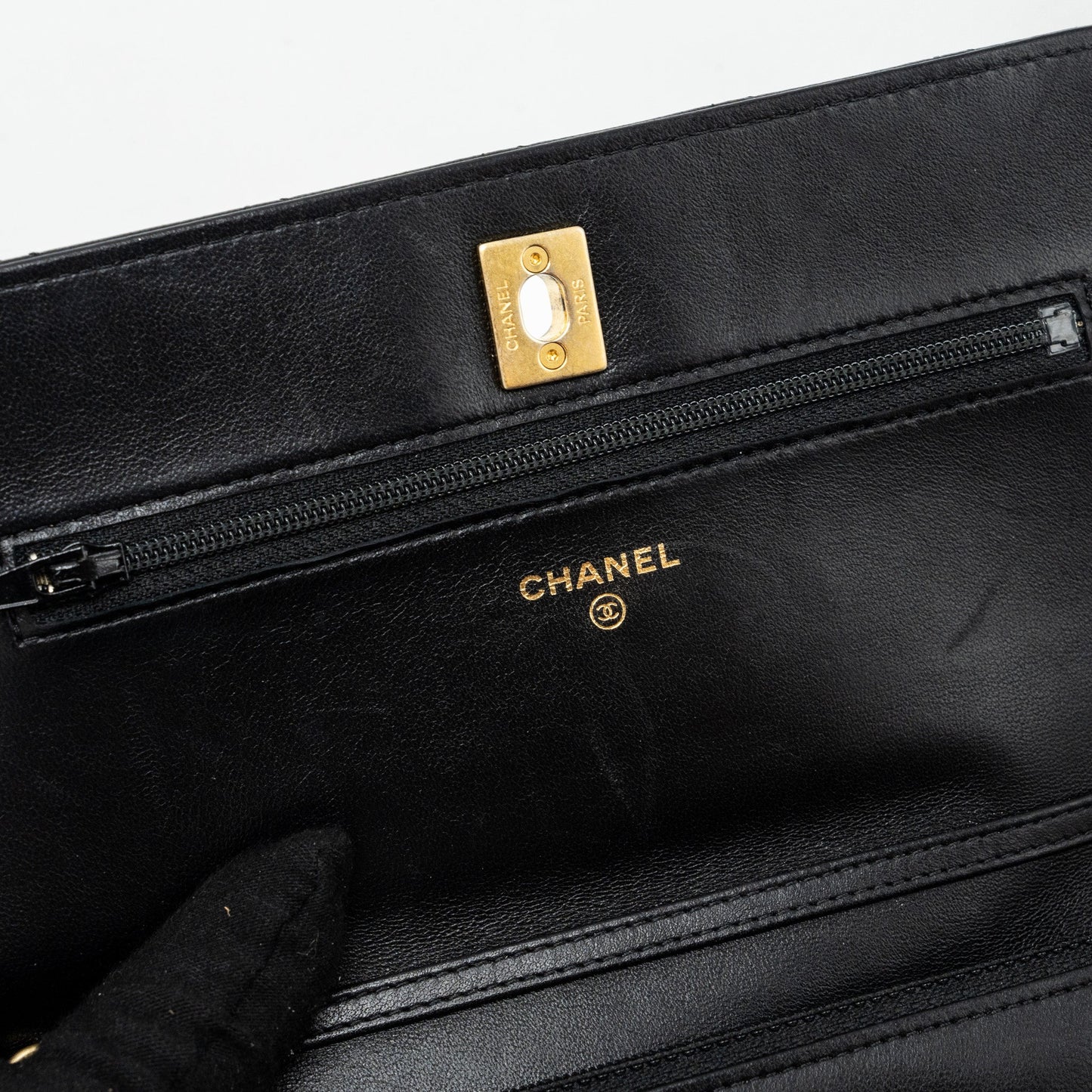 Chanel Pearl Crush Wallet On Chain Lambskin Black (Microchip)