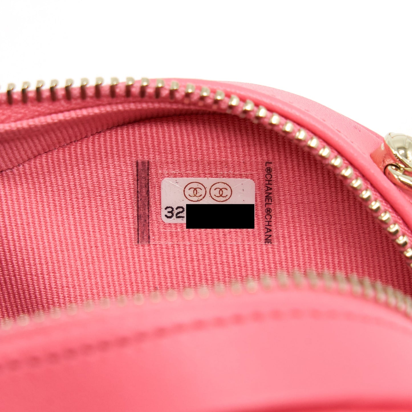 Chanel 22S Small Heart Bag Lambskin Pink L