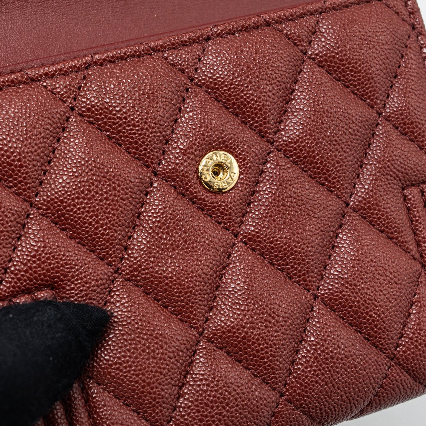 Chanel boy compact wallet caviar dark red