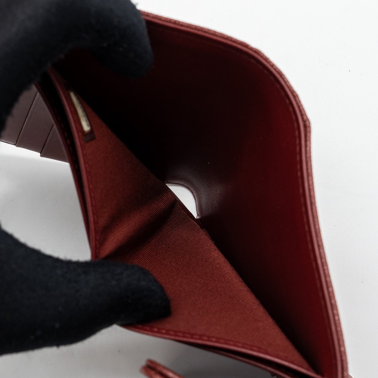Chanel boy compact wallet caviar dark red