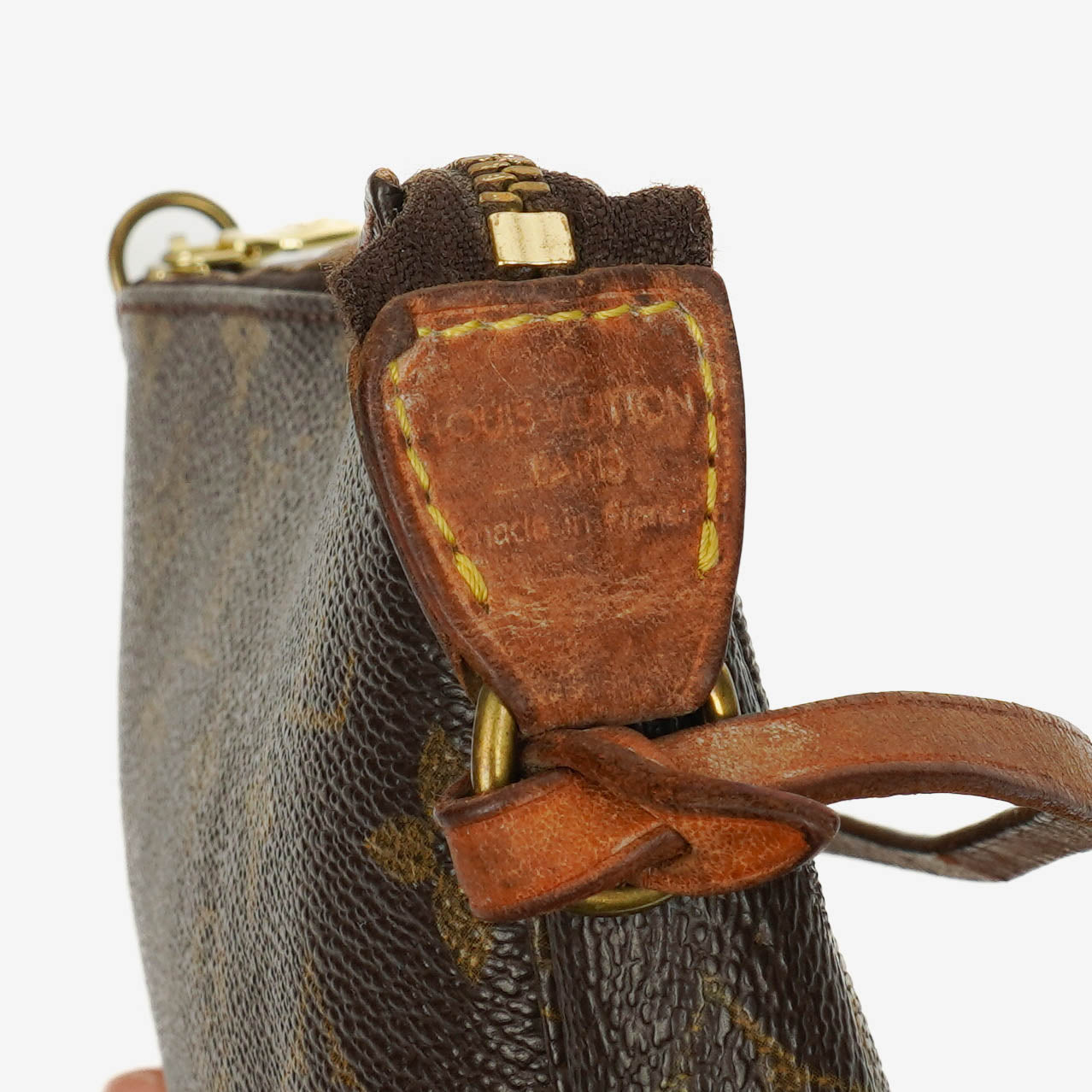 Louis Vuitton Pochette Accessoires Monogram Canvas Clutch Handba